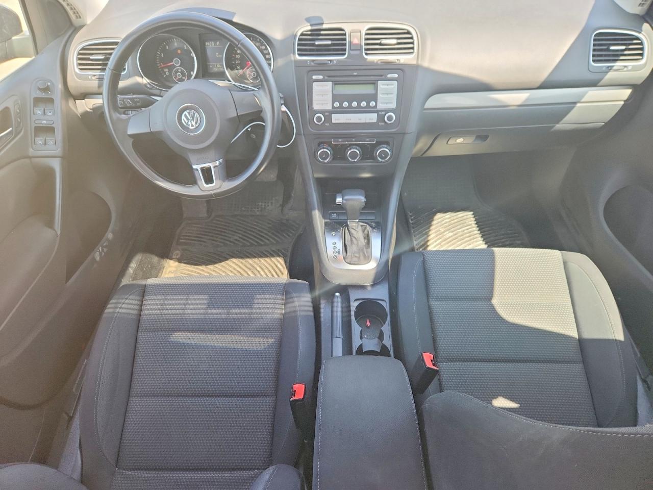 2010 Volkswagen Golf Черный vin: WVWDA7AJ7AW106507