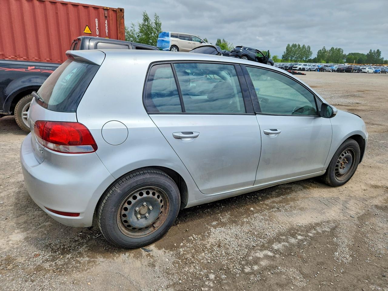 2013 Volkswagen Golf Серебряный vin: WVWDA7AJ9DW119117