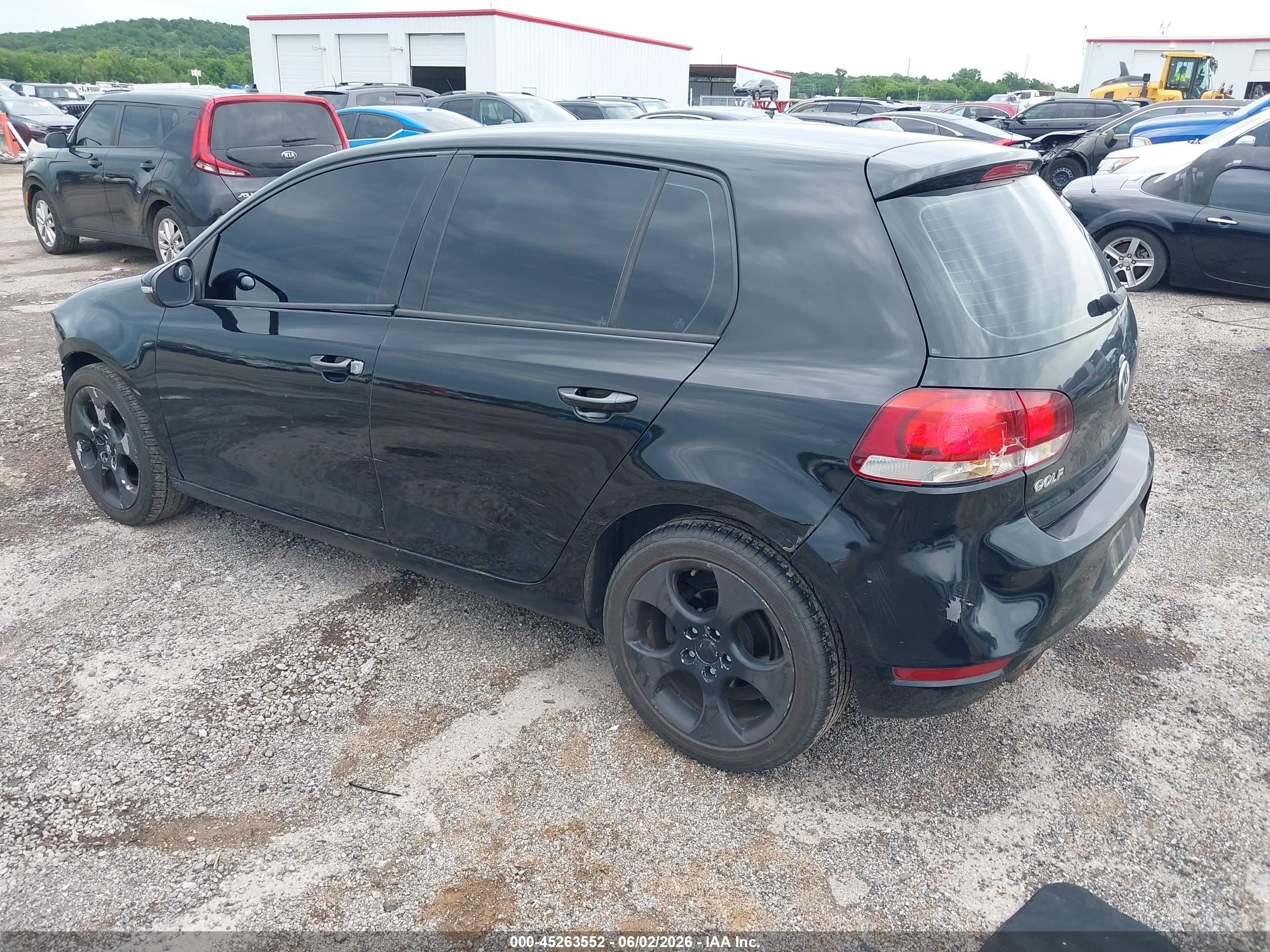 2010 Volkswagen Golf 4-door Black vin: WVWDA7AJXAW086852