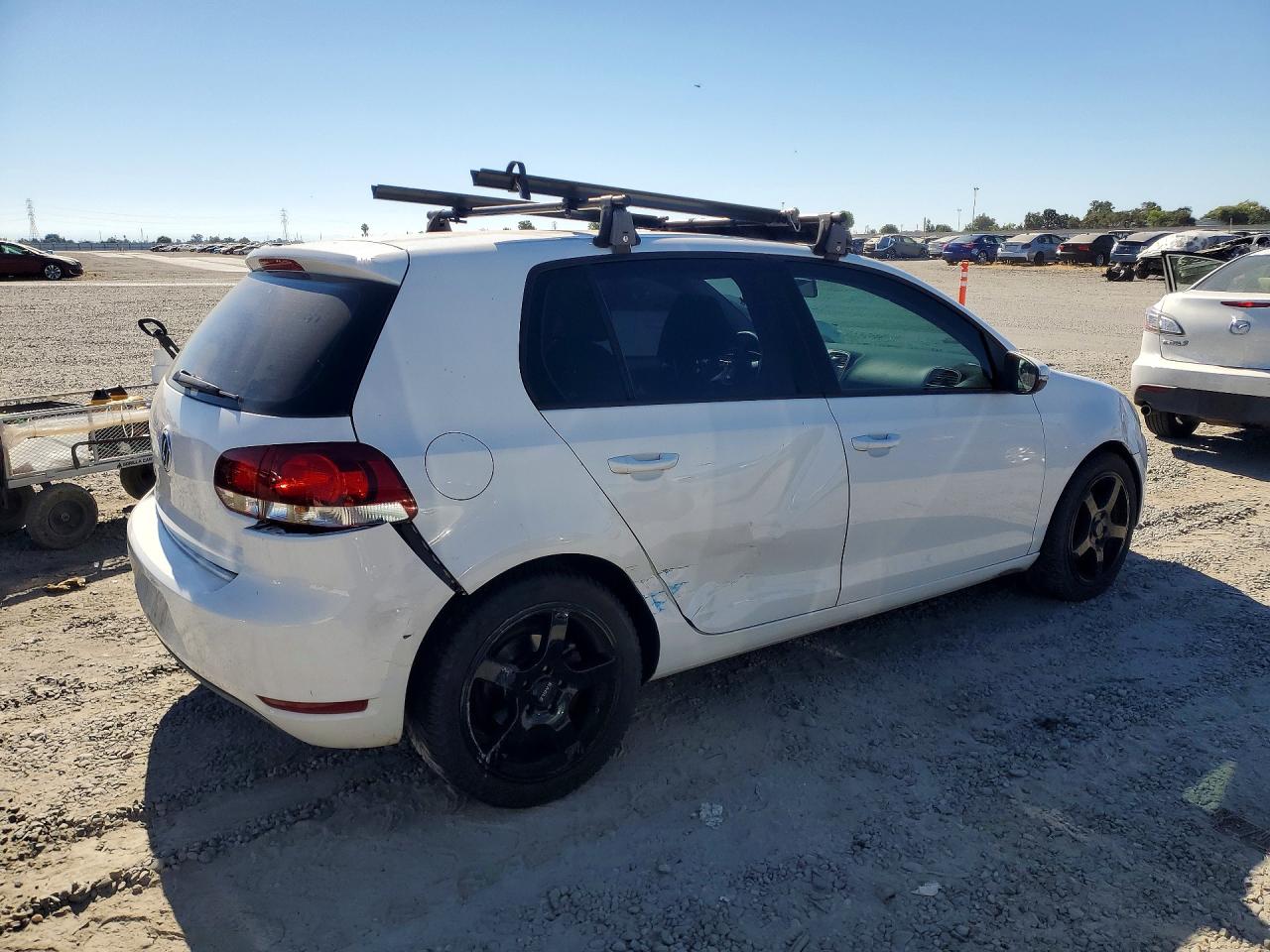 2010 Volkswagen Golf White vin: WVWDA7AJXAW176101