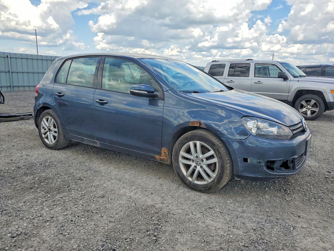 2011 Volkswagen Golf Blue vin: WVWDA7AJXBW336656