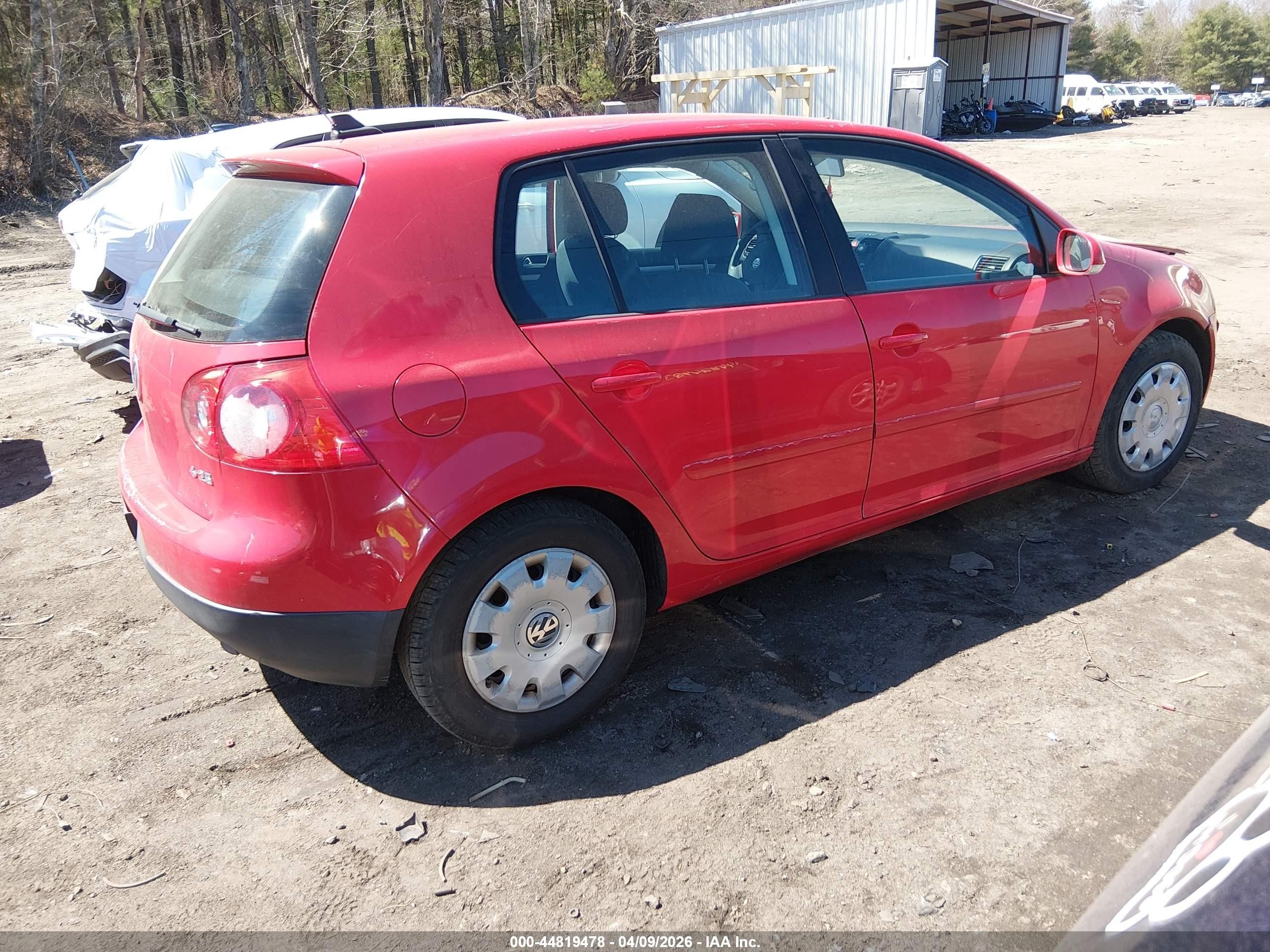 2008 Volkswagen Rabbit S Red vin: WVWDA91K08W156194
