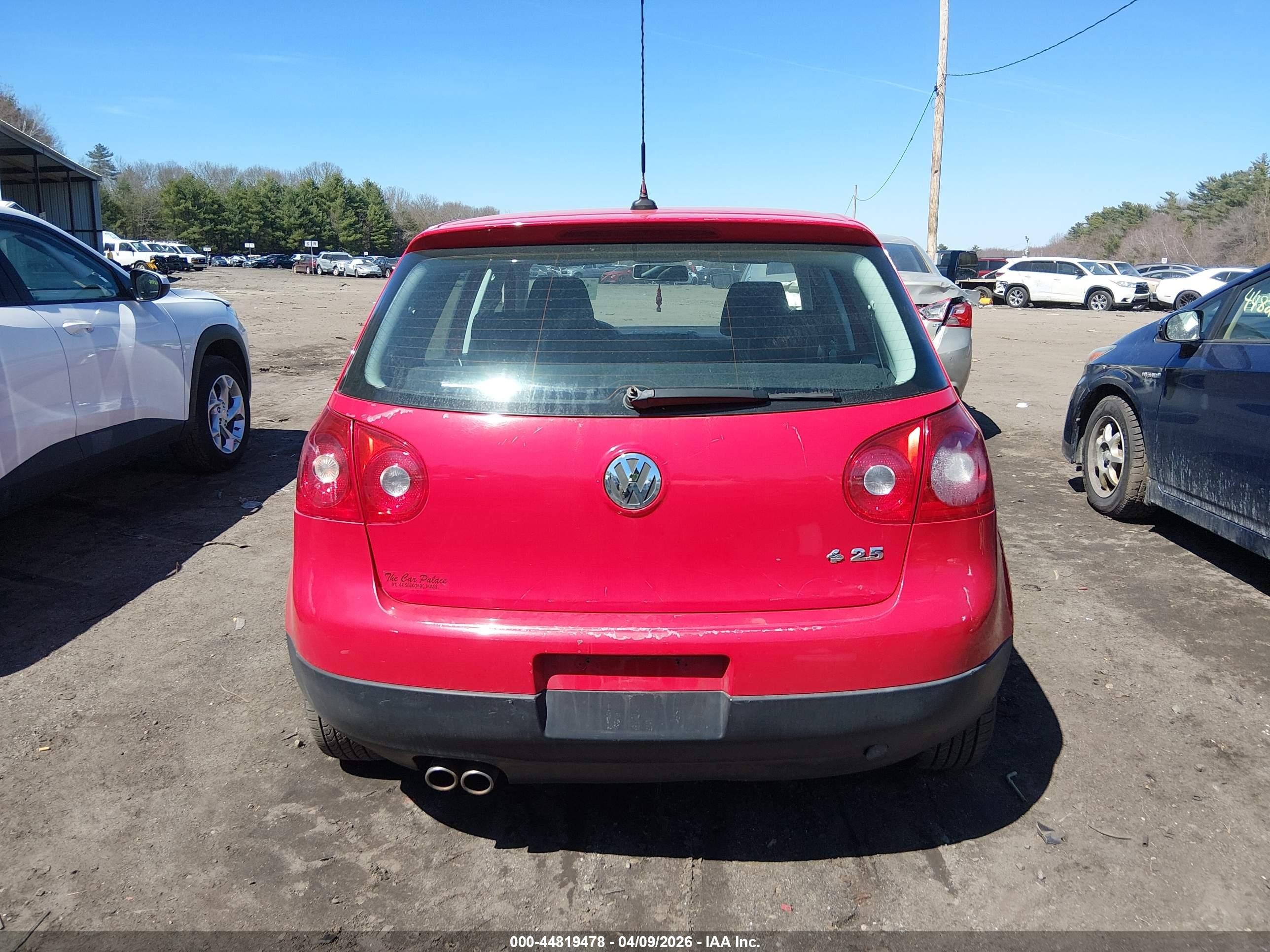 2008 Volkswagen Rabbit S Red vin: WVWDA91K08W156194