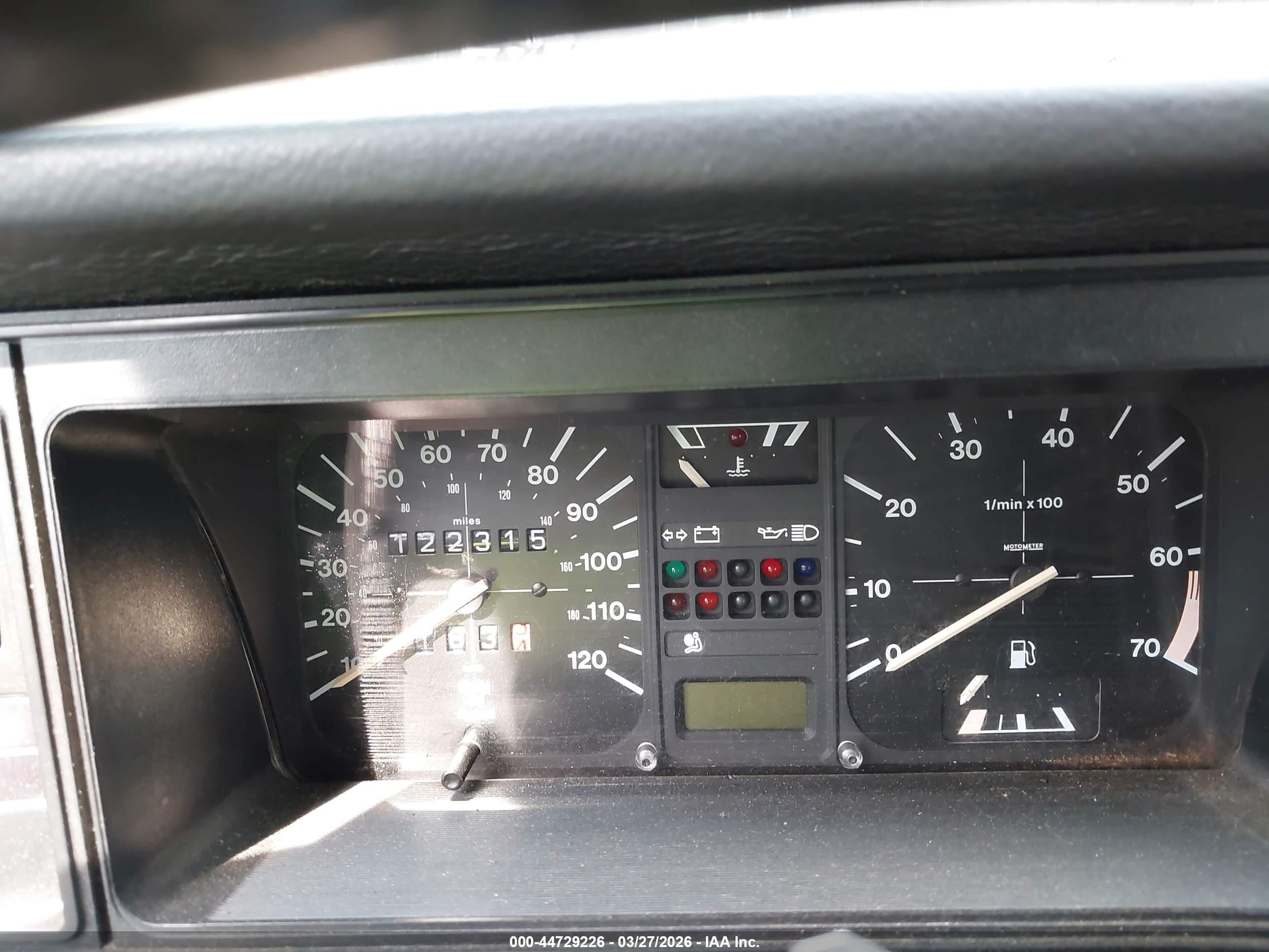 1991 Volkswagen Cabriolet Carat Black vin: WVWDB515XMK009043
