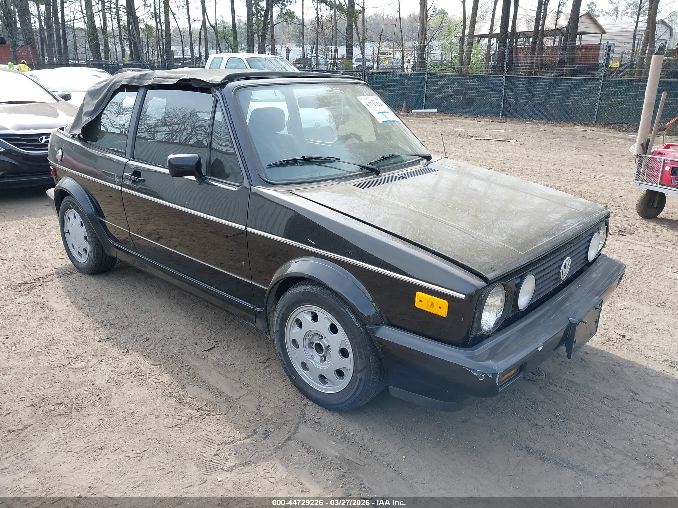 1991 Volkswagen Cabriolet Carat Черный vin: WVWDB515XMK009043