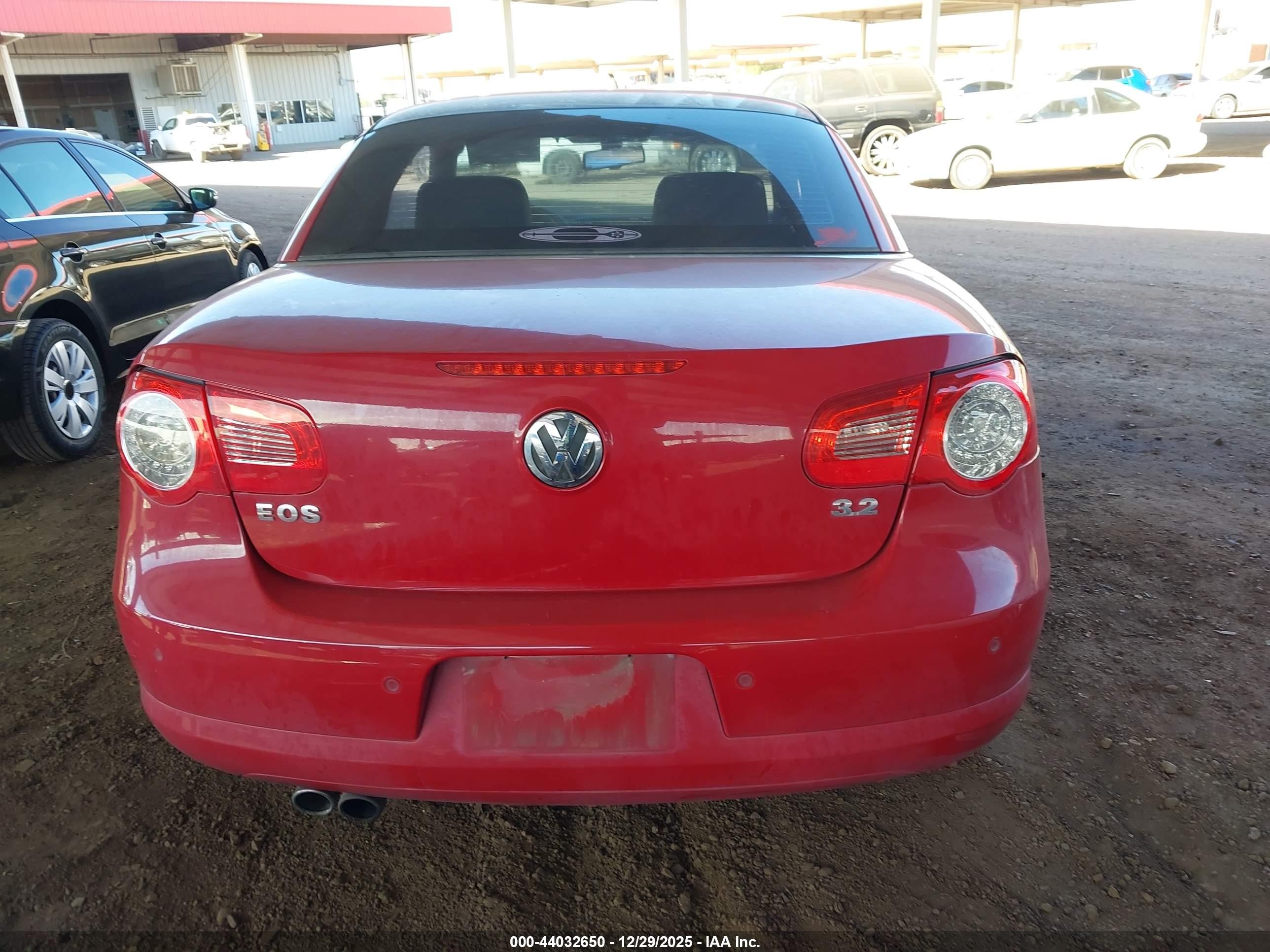 2007 Volkswagen Eos 3.2l Maroon vin: WVWDB71F67V029944