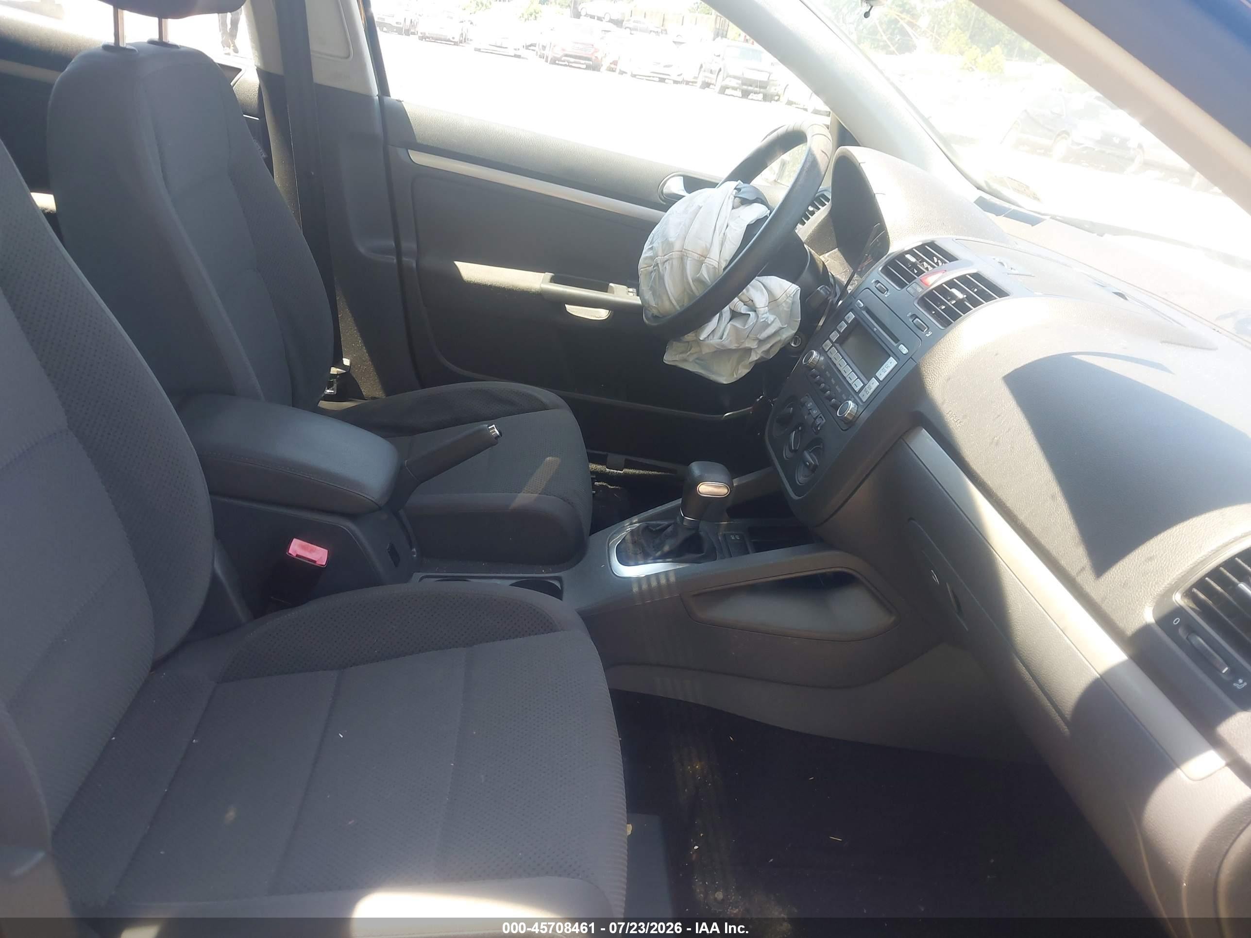 2009 Volkswagen Rabbit   Black vin: WVWDB71K09W146400
