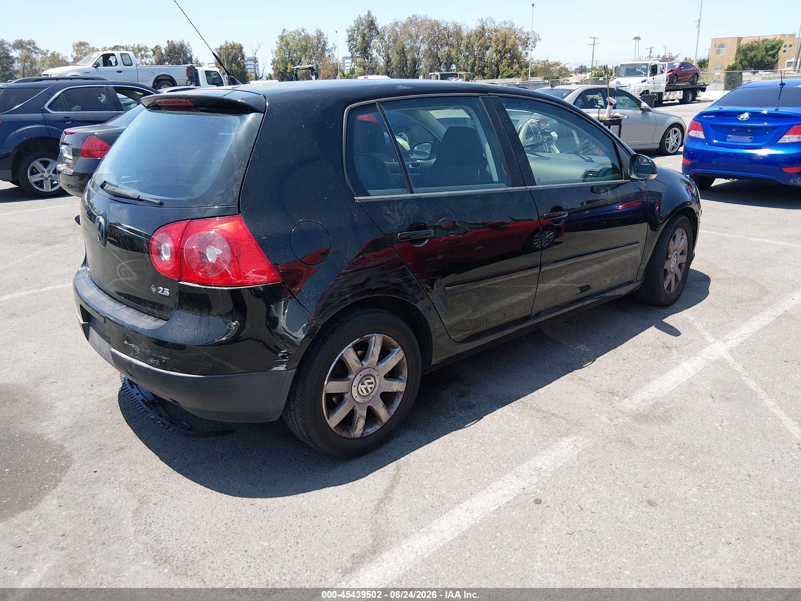 2008 Volkswagen Rabbit S Black vin: WVWDB71K88W030148
