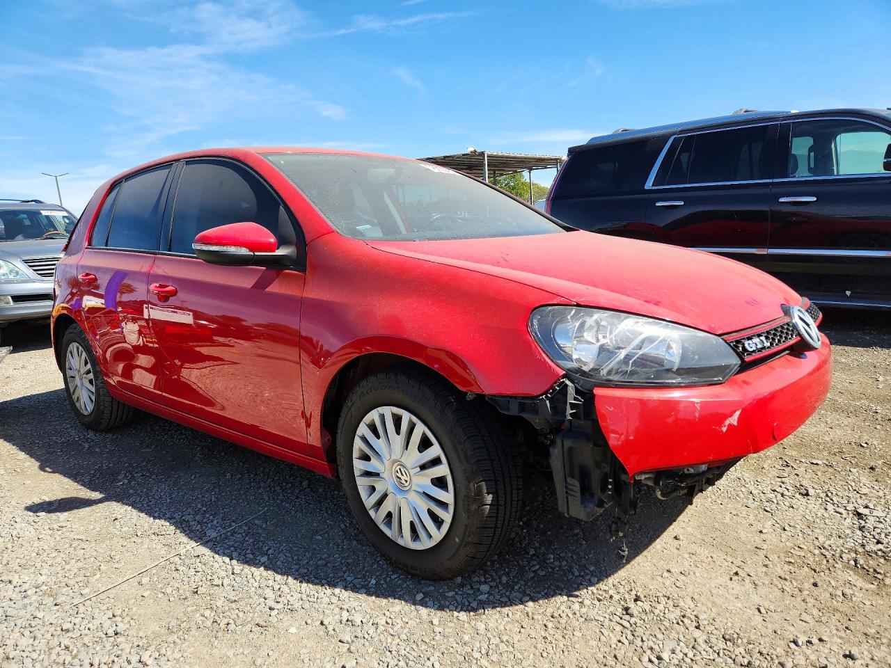 2013 Volkswagen Golf Red vin: WVWDB7AJ1DW072310