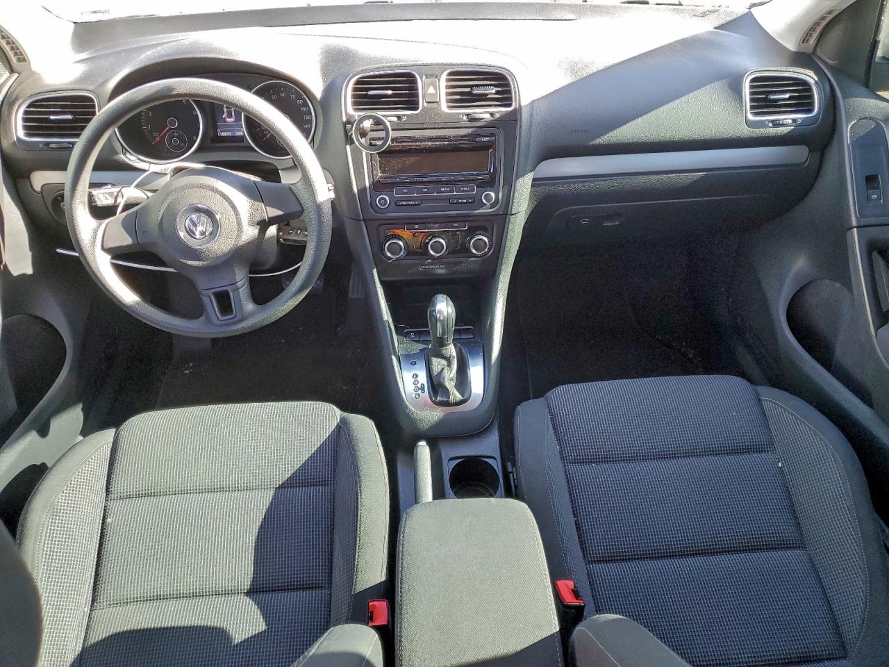 2014 Volkswagen Golf Silver vin: WVWDB7AJ1EW005692