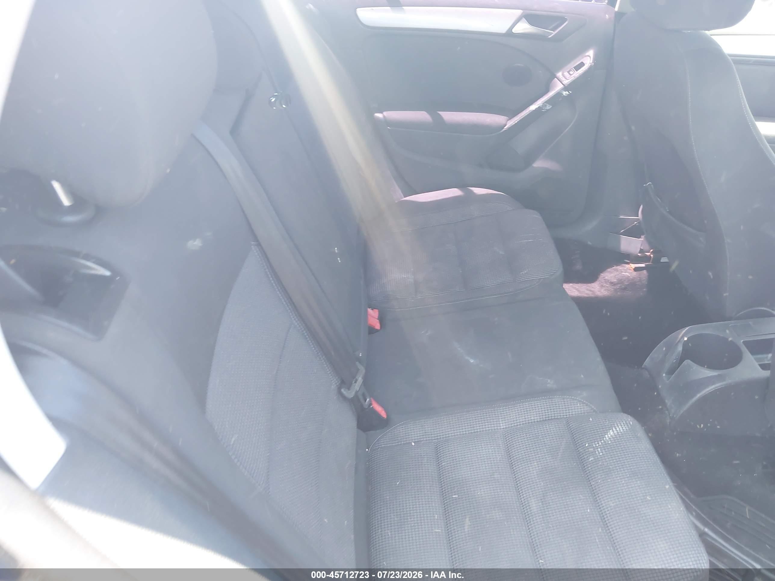 2012 Volkswagen Golf 2.5l 4-door Синий vin: WVWDB7AJ2CW322295