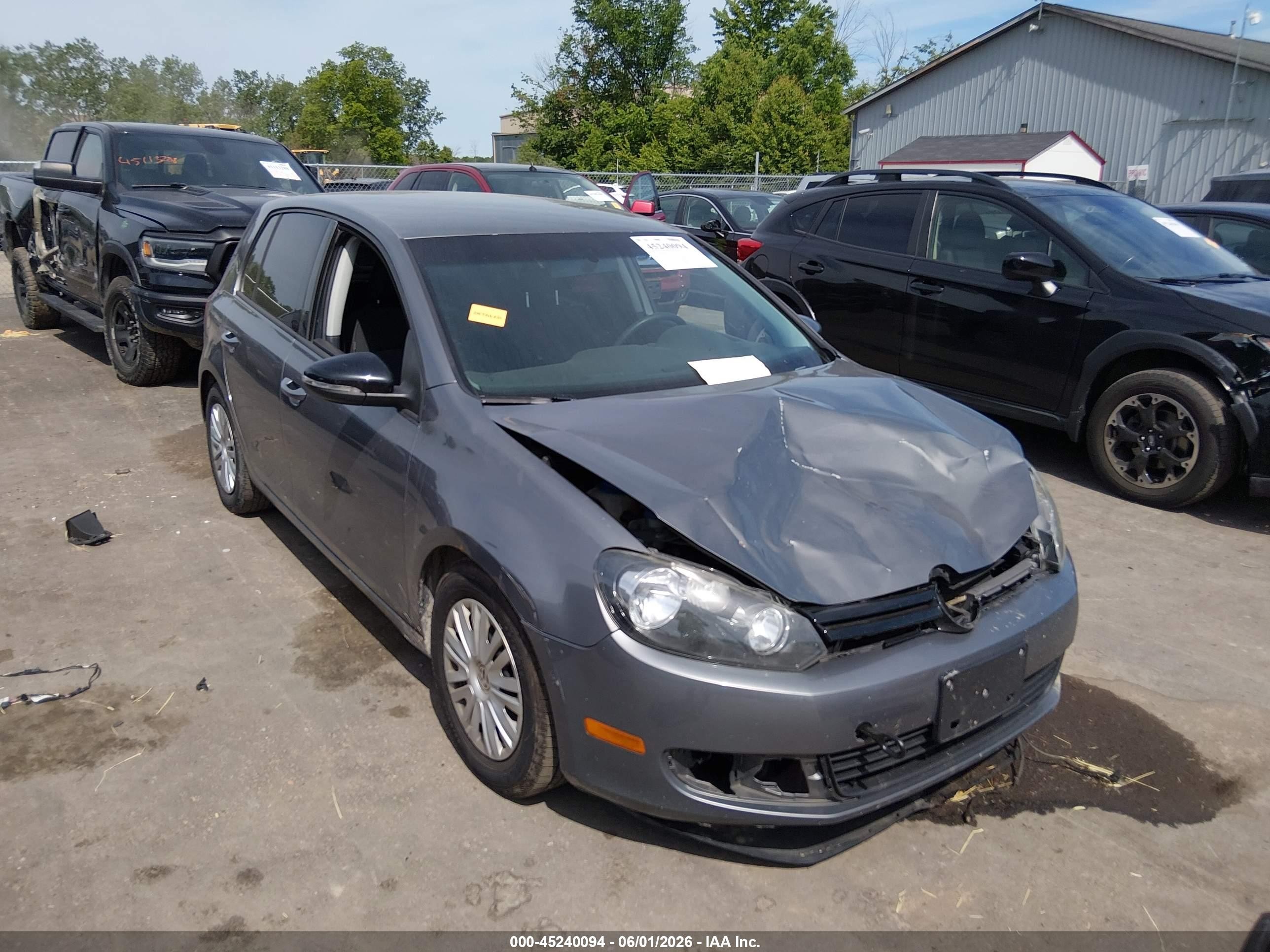 WVWDB7AJ2CW336889