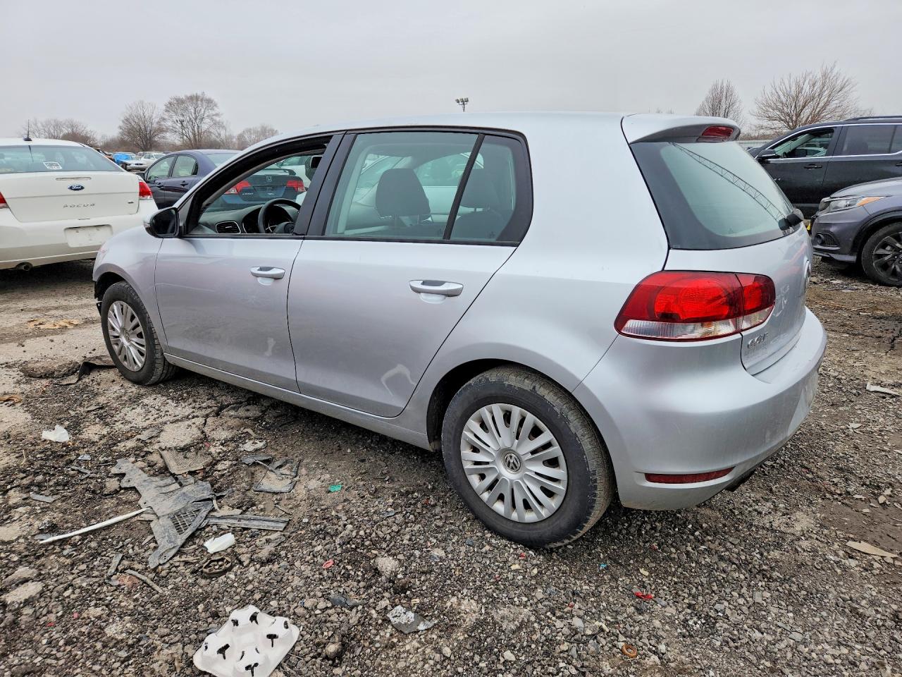 2014 Volkswagen Golf Silver vin: WVWDB7AJ2EW005507