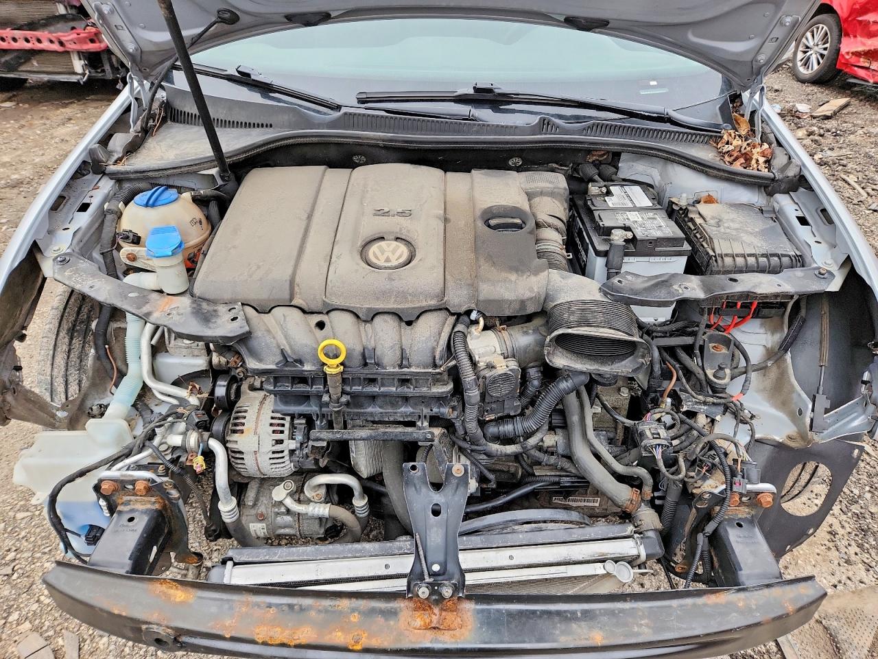 2014 Volkswagen Golf Silver vin: WVWDB7AJ2EW005507