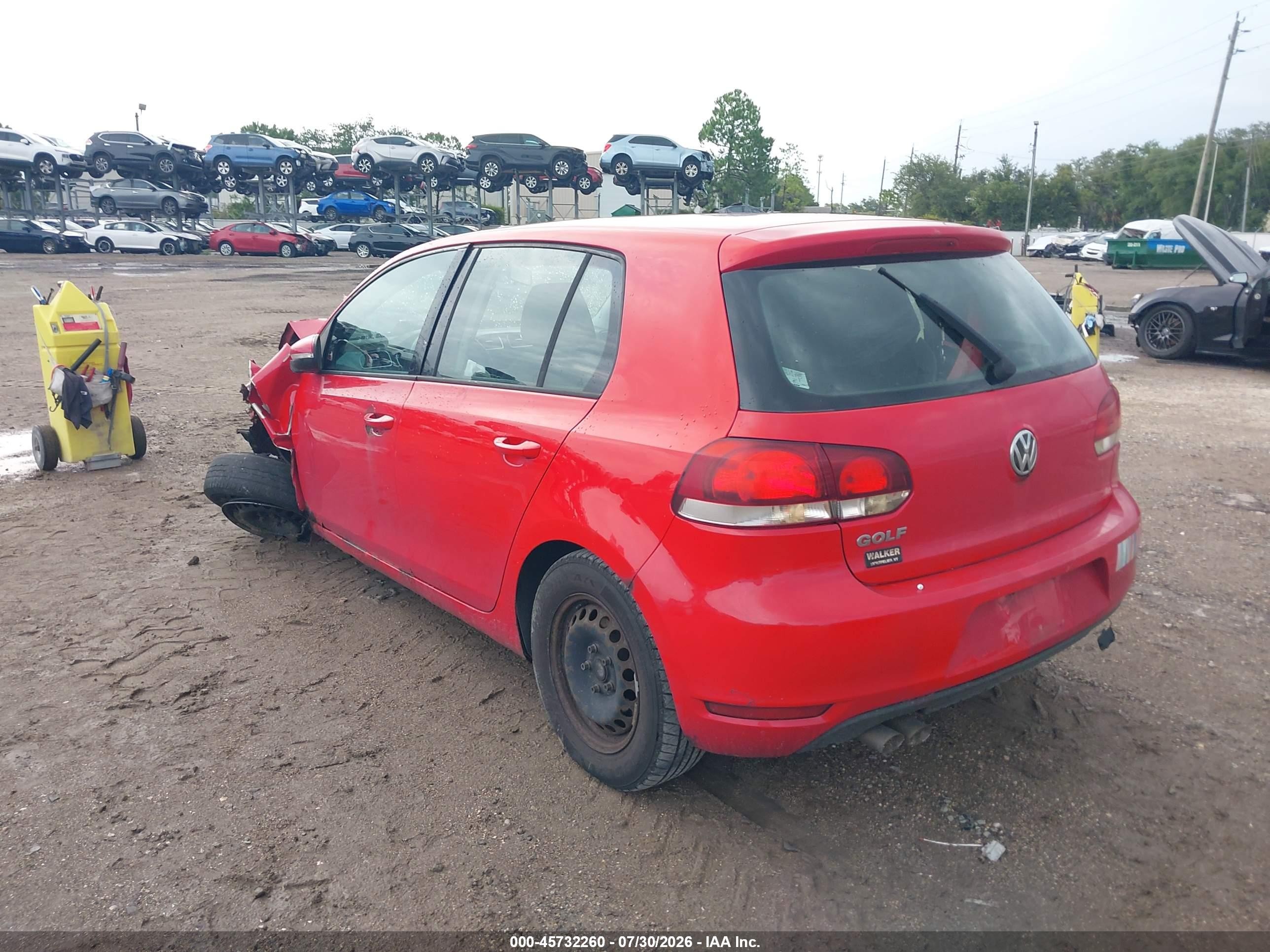 2012 Volkswagen Golf 2.5l 4-door Red vin: WVWDB7AJ3CW122655
