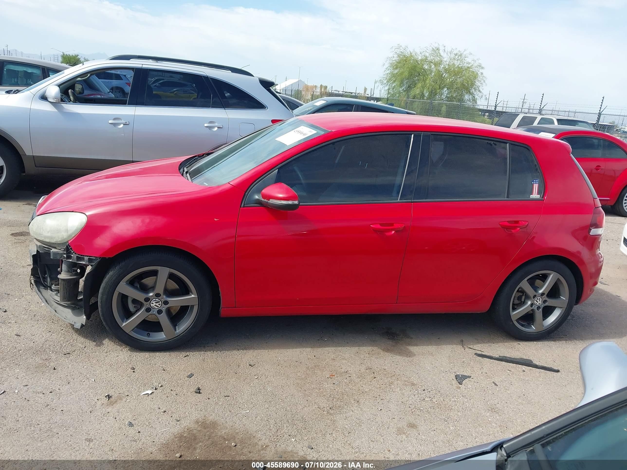 2012 Volkswagen Golf 2.5l 4-door Red vin: WVWDB7AJ3CW282602