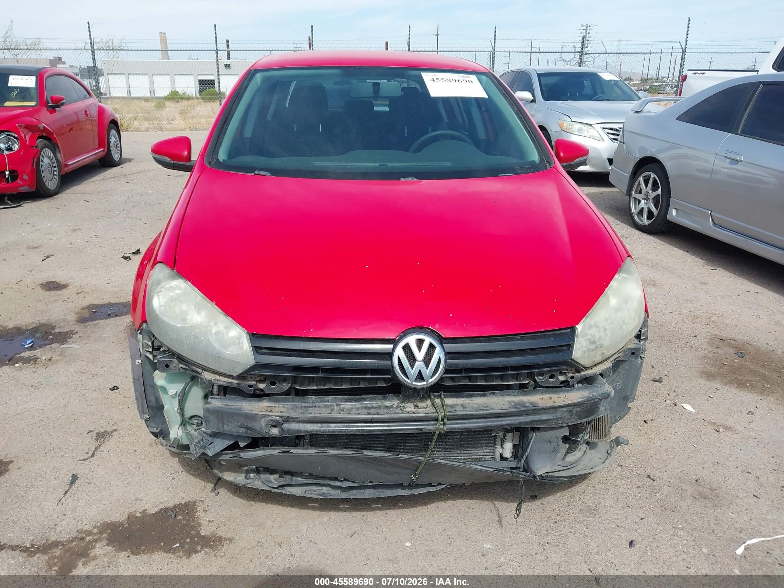2012 Volkswagen Golf 2.5l 4-door Red vin: WVWDB7AJ3CW282602