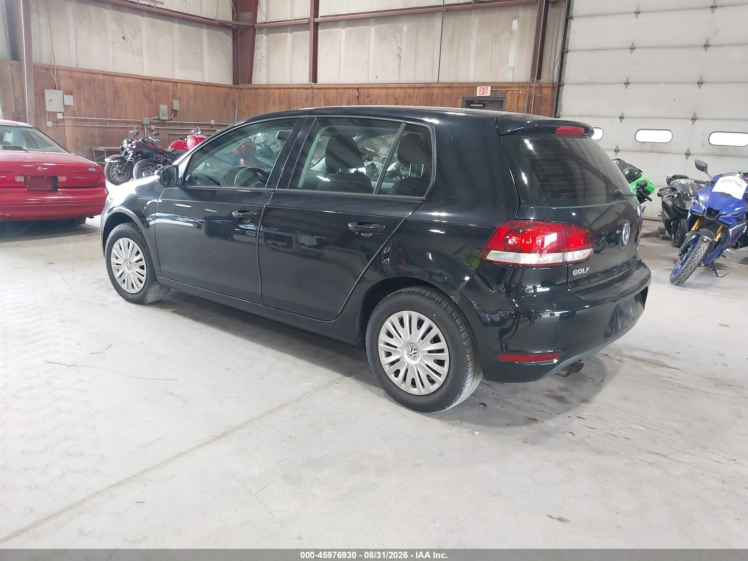 2013 Volkswagen Golf 2.5l 4-door Black vin: WVWDB7AJ3DW049496