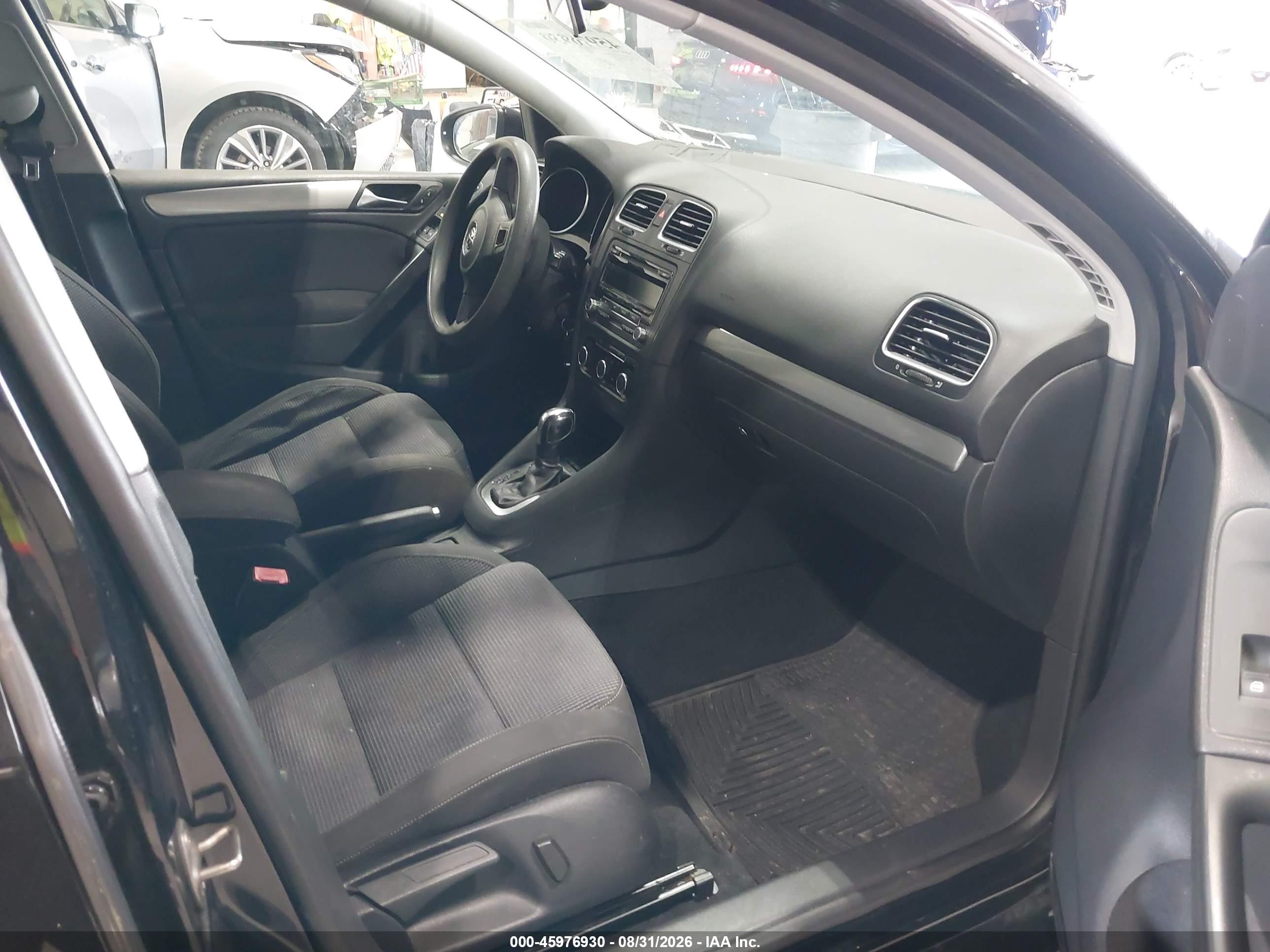 2013 Volkswagen Golf 2.5l 4-door Black vin: WVWDB7AJ3DW049496