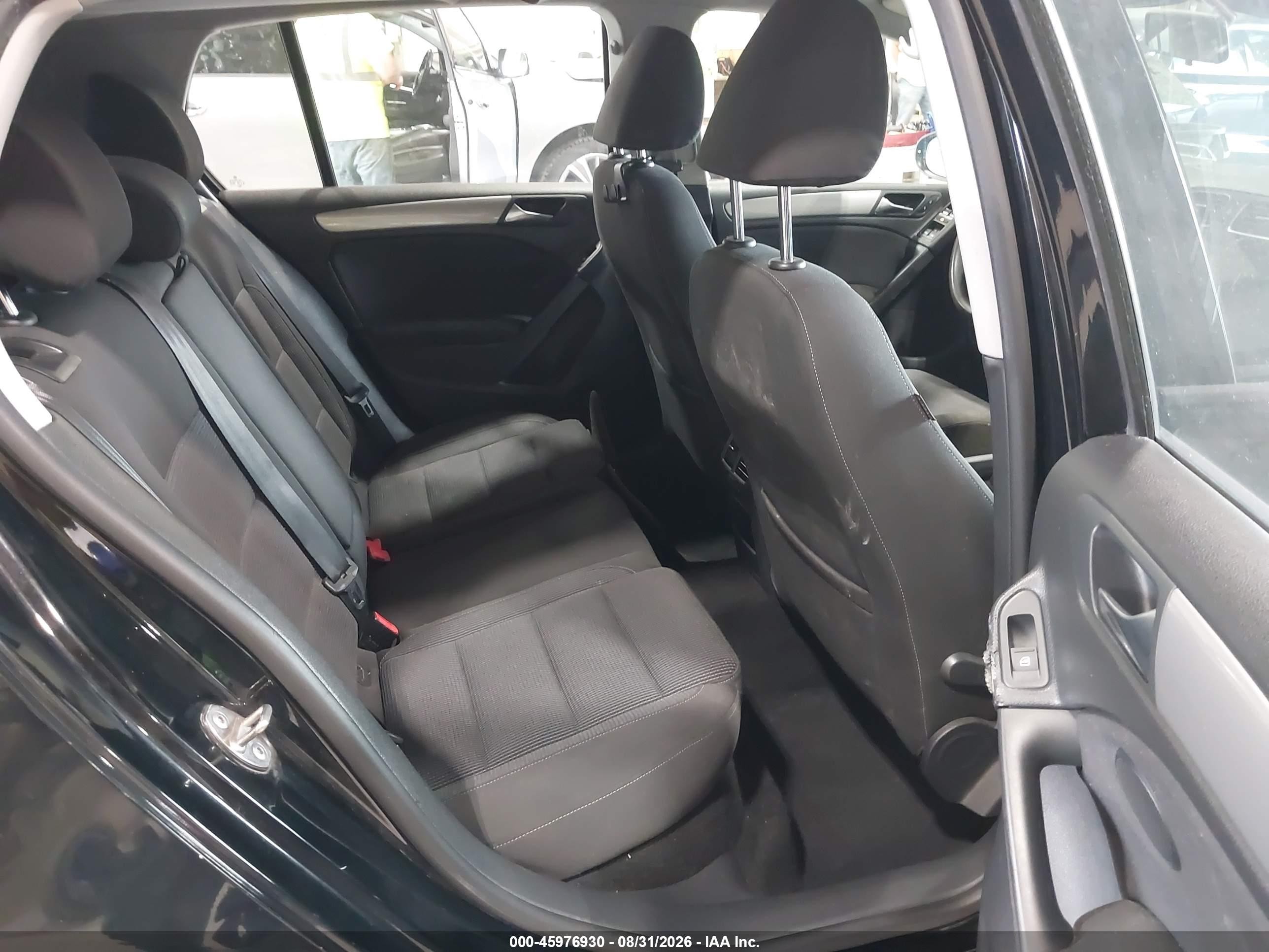 2013 Volkswagen Golf 2.5l 4-door Black vin: WVWDB7AJ3DW049496