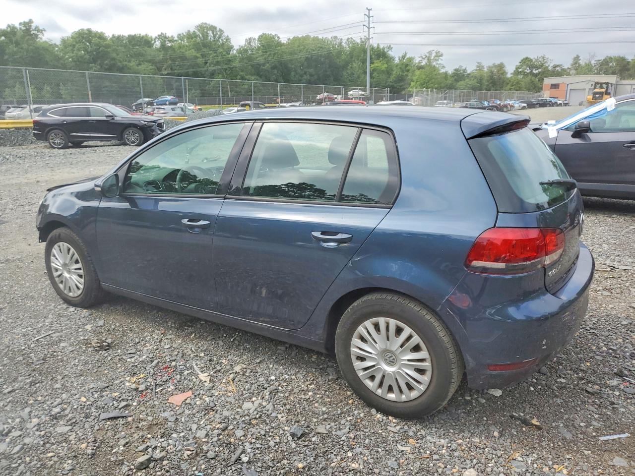 2013 Volkswagen Golf Blue vin: WVWDB7AJ3DW135830