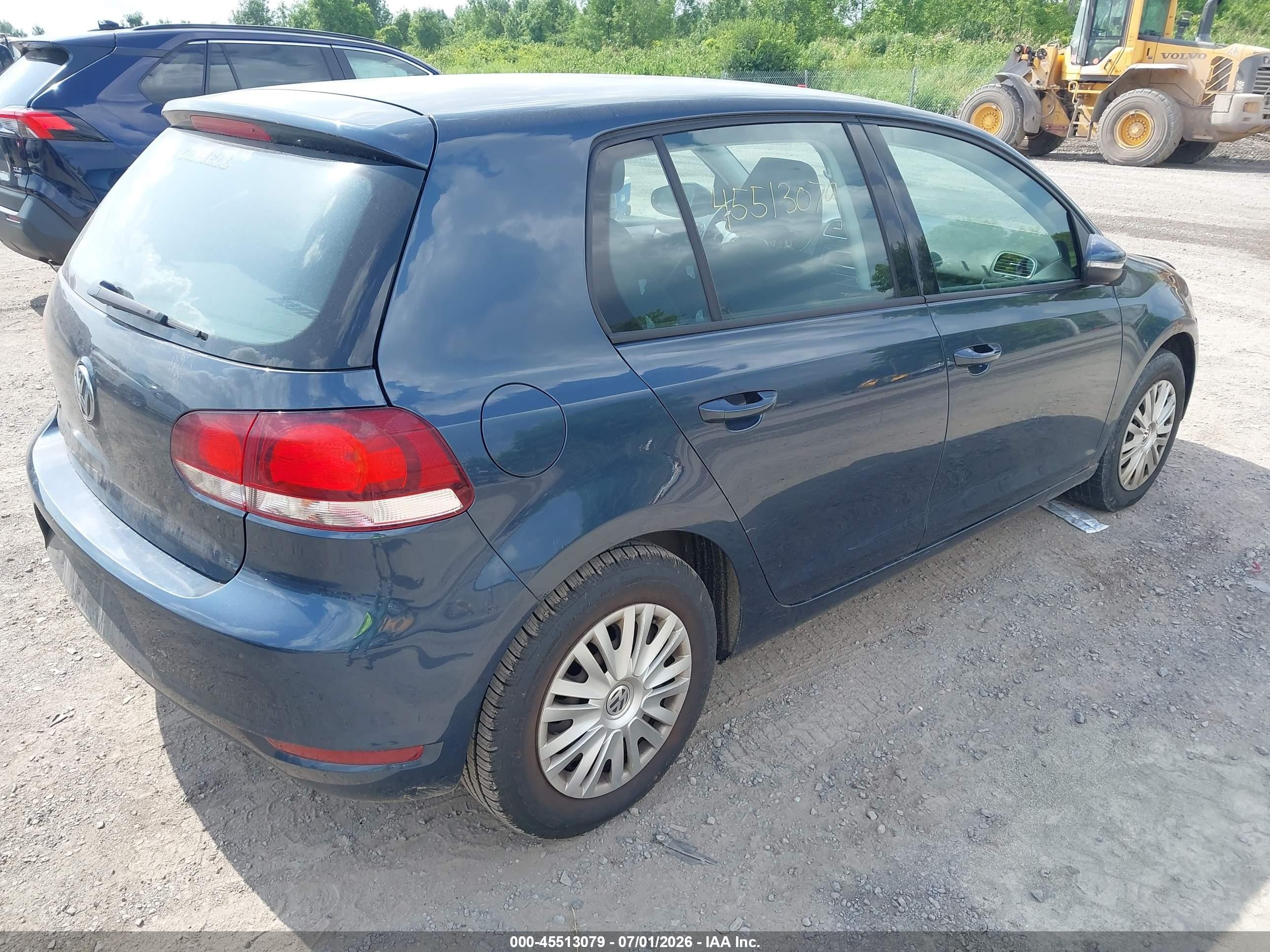 2013 Volkswagen Golf 2.5l 4-door Blue vin: WVWDB7AJ3DW140591