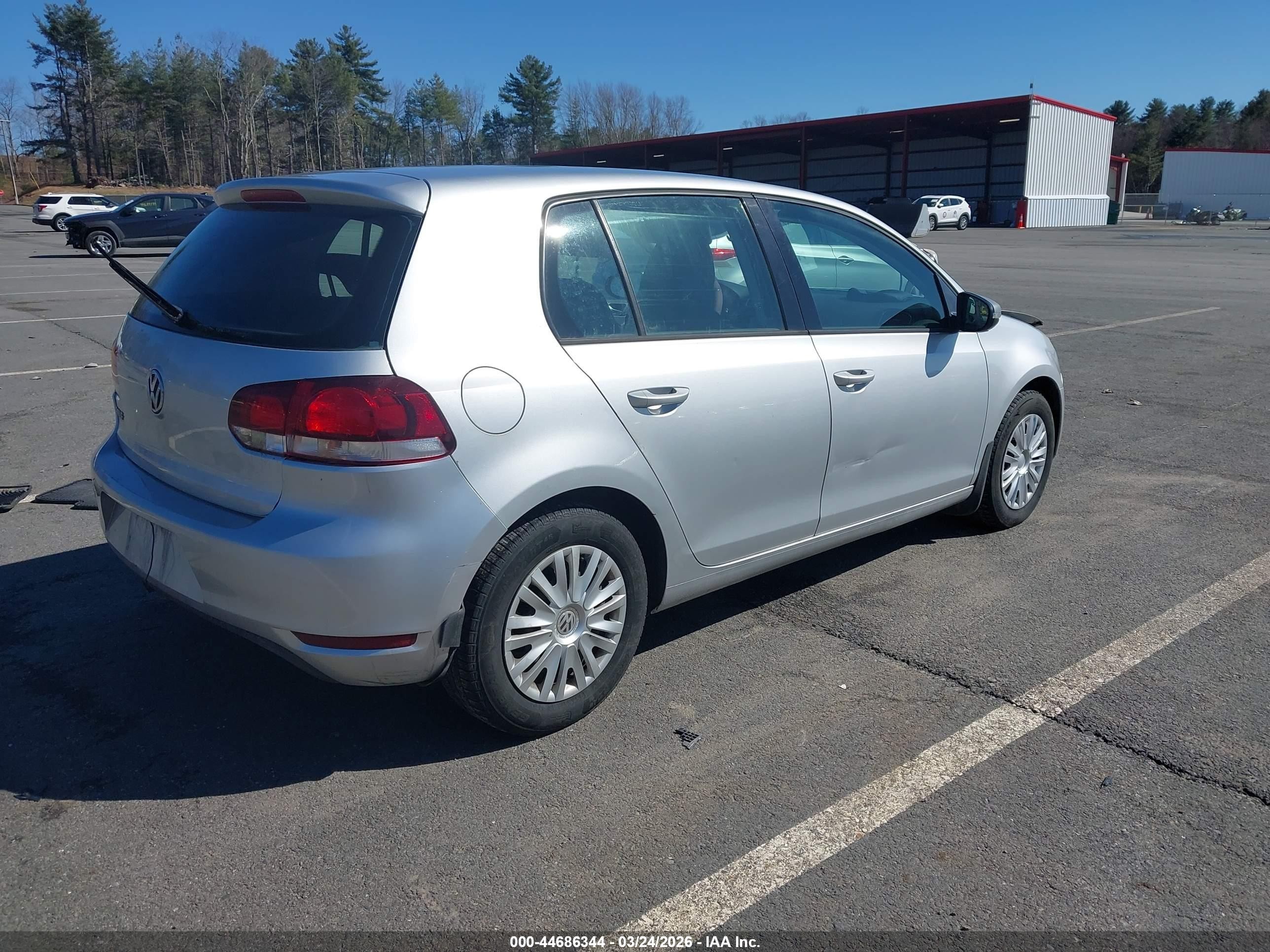 2010 Volkswagen Golf 4-door Silver vin: WVWDB7AJ4AW410519