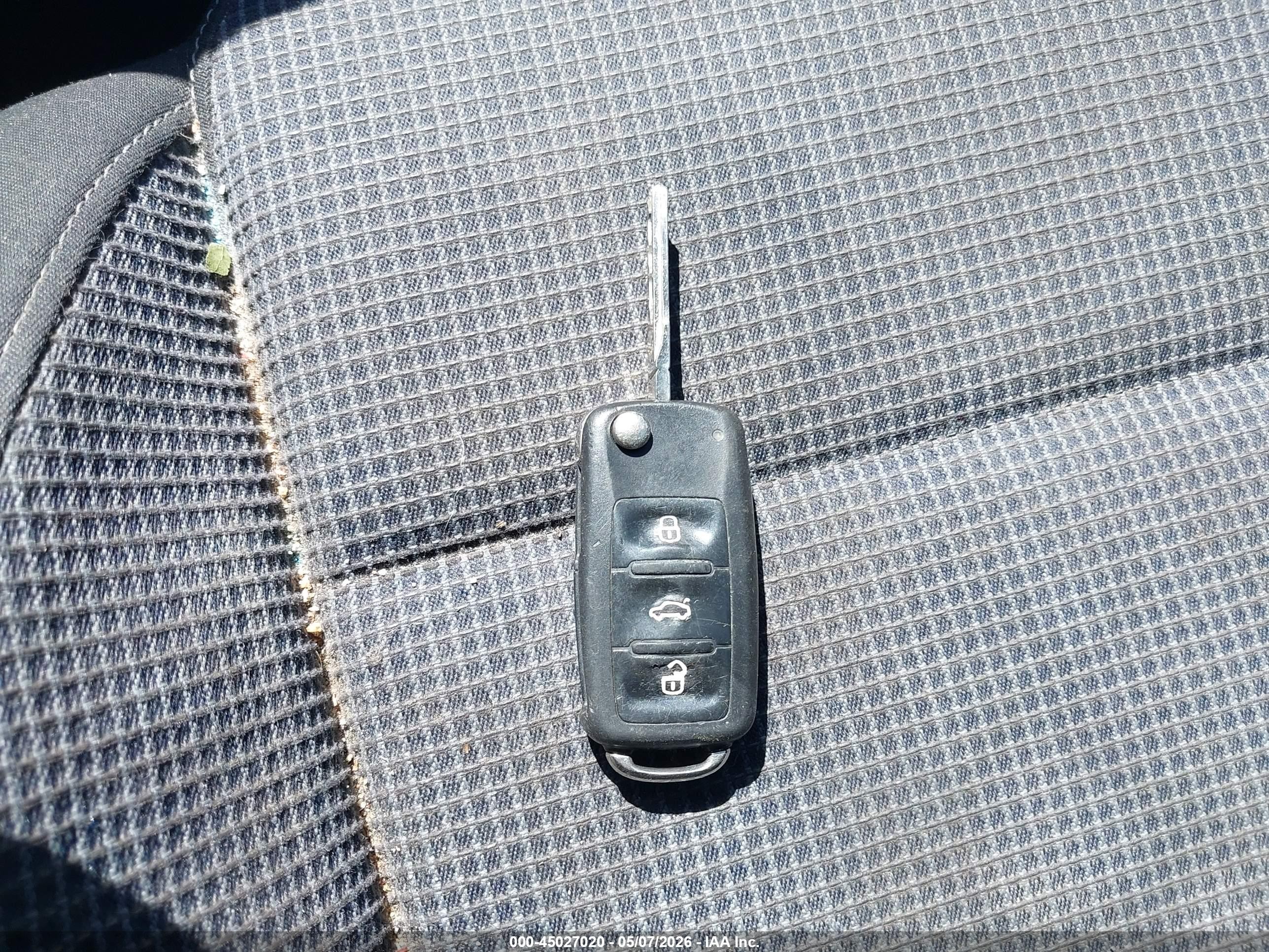 2011 Volkswagen Golf 2.5l 4-door Серый vin: WVWDB7AJ4BW311717