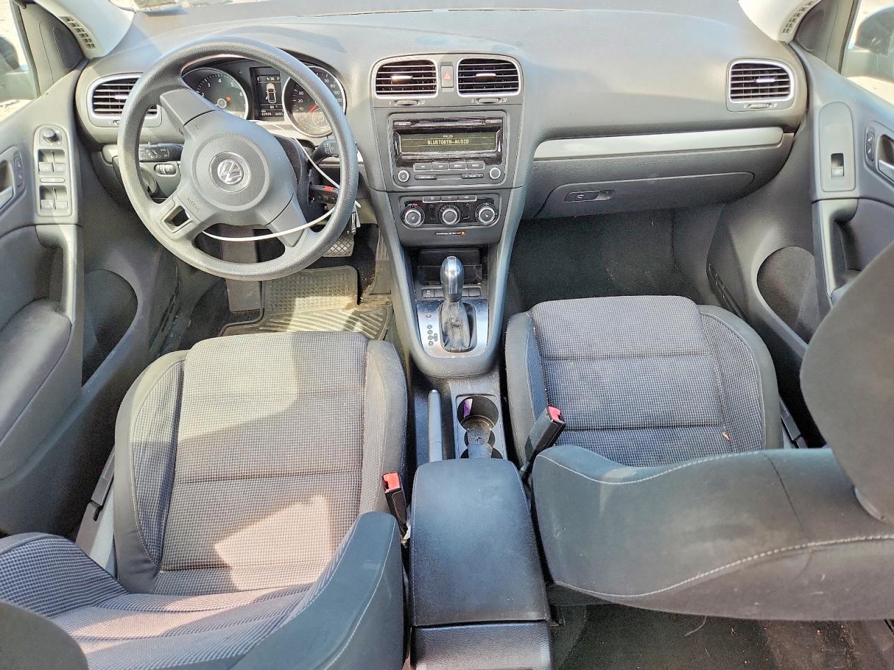 2012 Volkswagen Golf Черный vin: WVWDB7AJ4CW018031