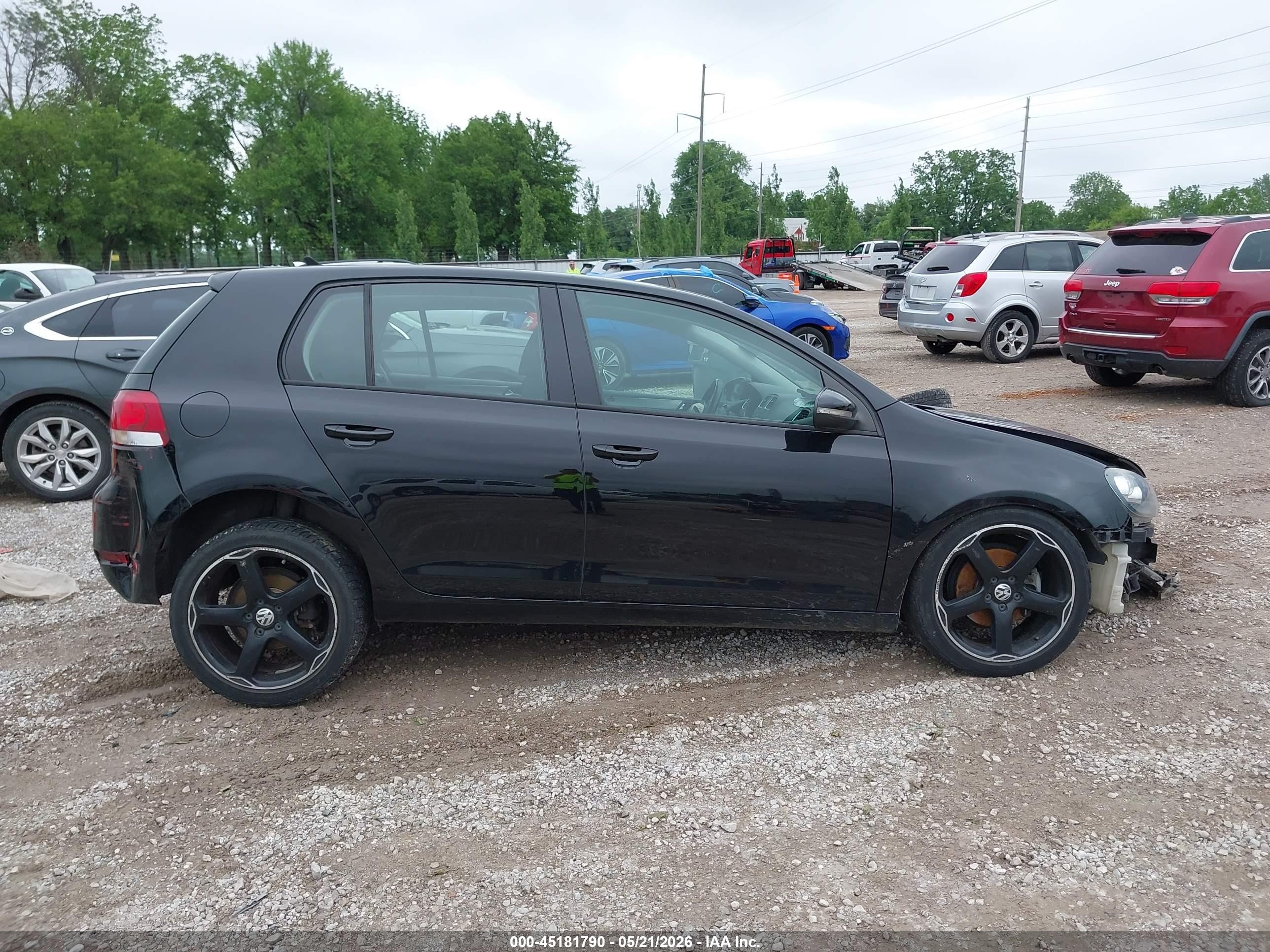 2013 Volkswagen Golf 2.5l 4-door Black vin: WVWDB7AJ4DW137666