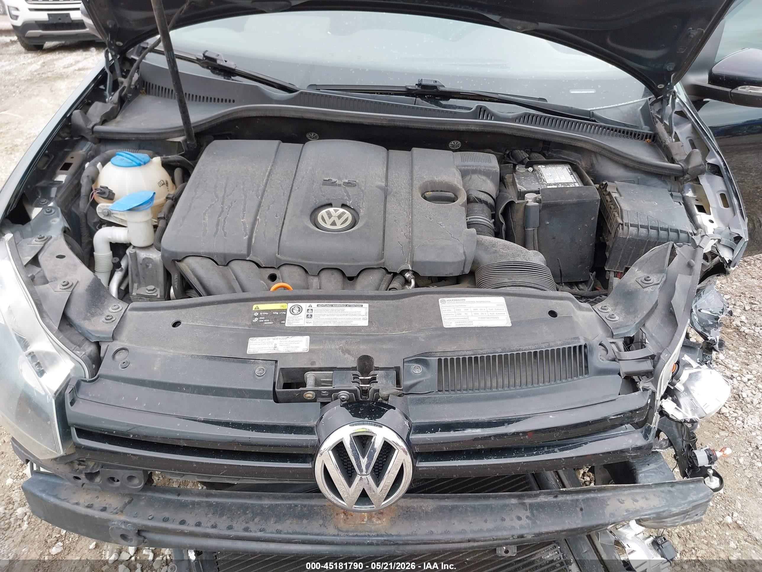 2013 Volkswagen Golf 2.5l 4-door Black vin: WVWDB7AJ4DW137666