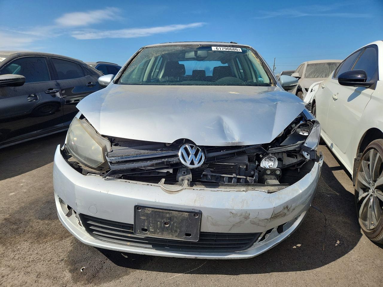 2014 Volkswagen Golf Silver vin: WVWDB7AJ4EW003273