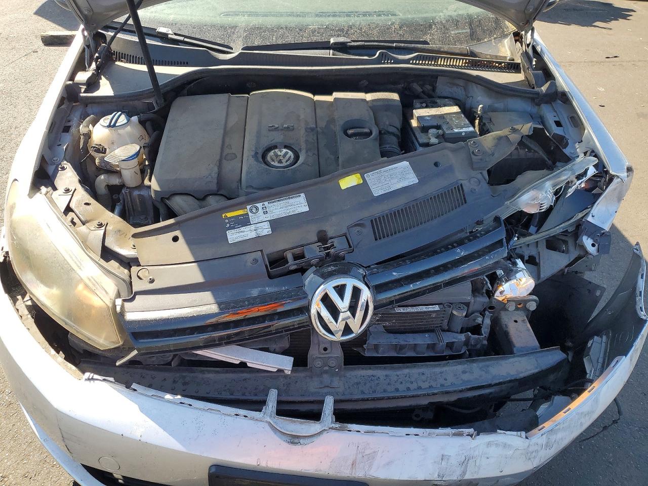 2014 Volkswagen Golf Silver vin: WVWDB7AJ4EW003273