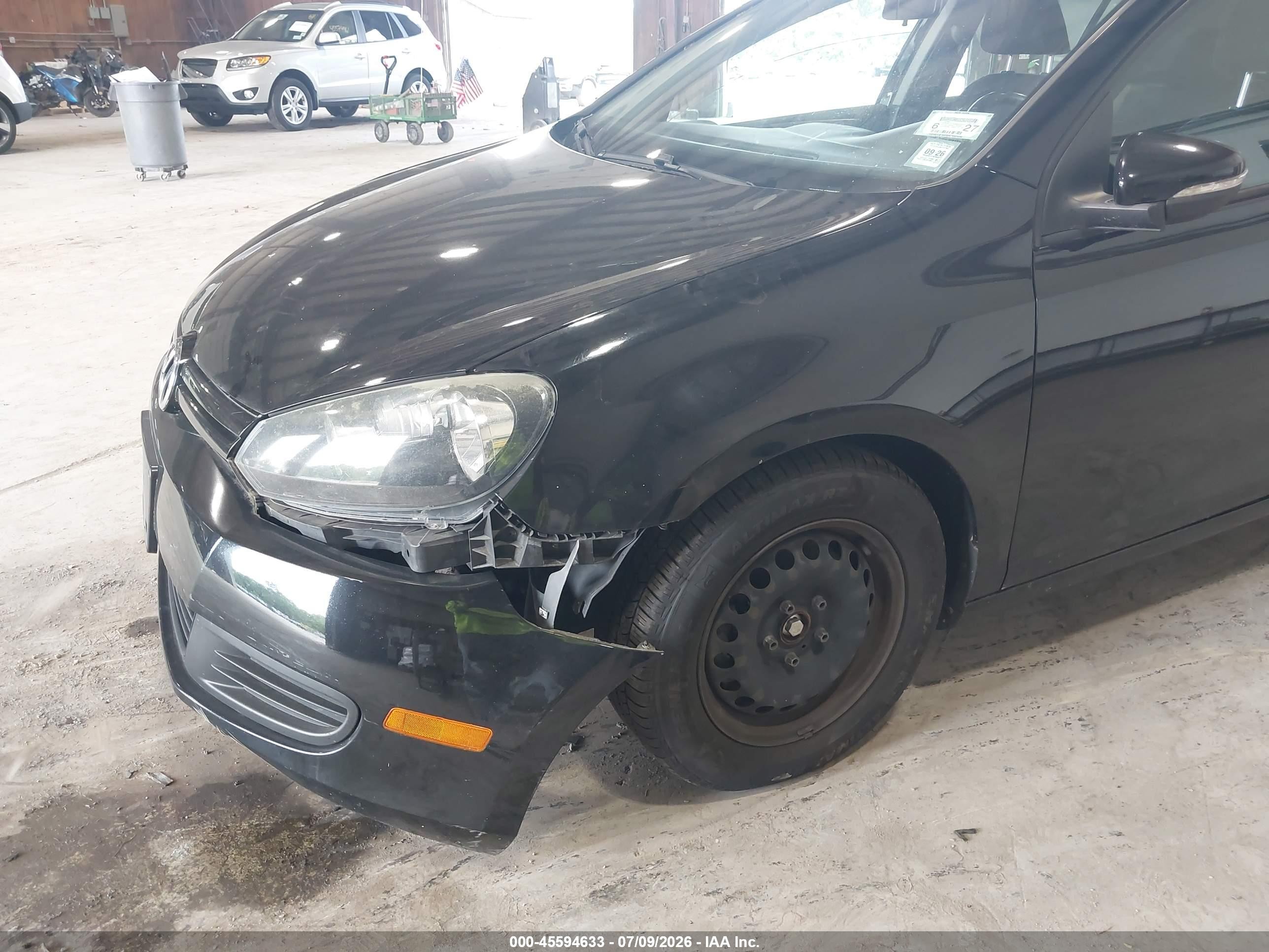 2013 Volkswagen Golf 2.5l 4-door Черный vin: WVWDB7AJ5DW002521