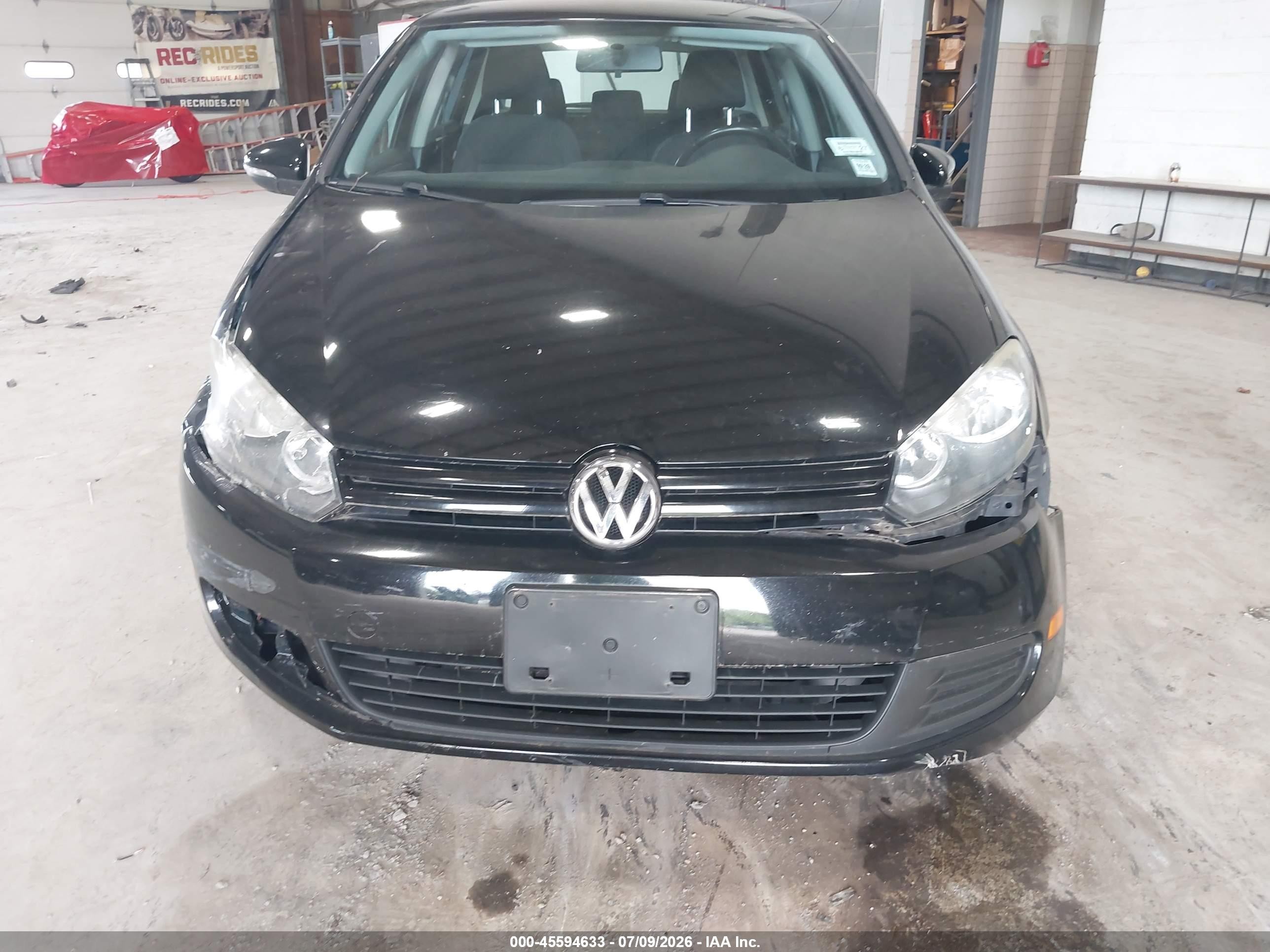 2013 Volkswagen Golf 2.5l 4-door Черный vin: WVWDB7AJ5DW002521