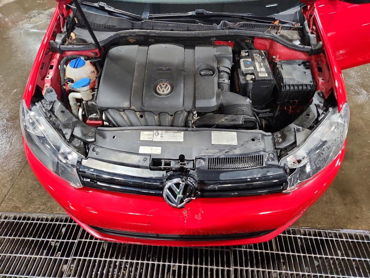2013 Volkswagen Golf Красный vin: WVWDB7AJ5DW022669