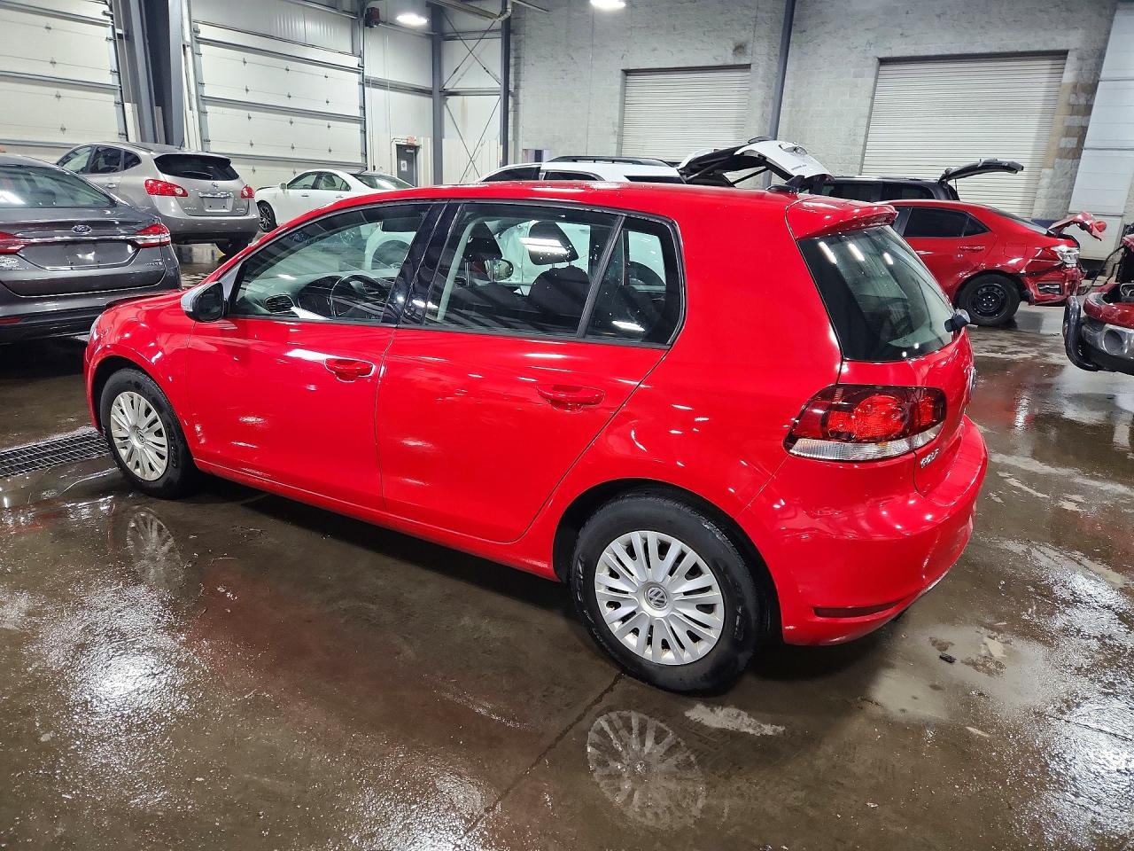 2013 Volkswagen Golf Красный vin: WVWDB7AJ5DW022669