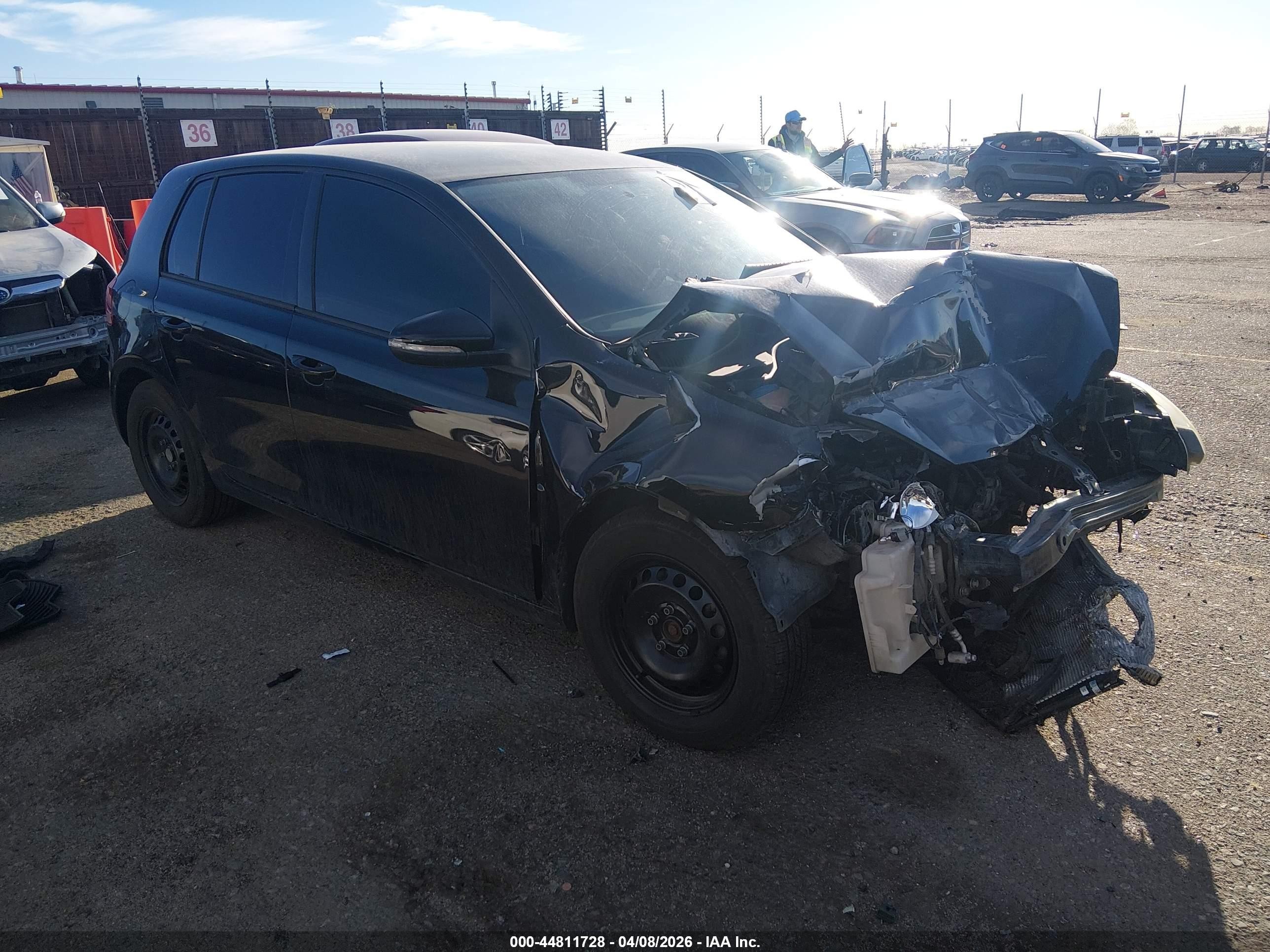 2013 Volkswagen Golf 2.5l 4-door Black vin: WVWDB7AJ5DW100187