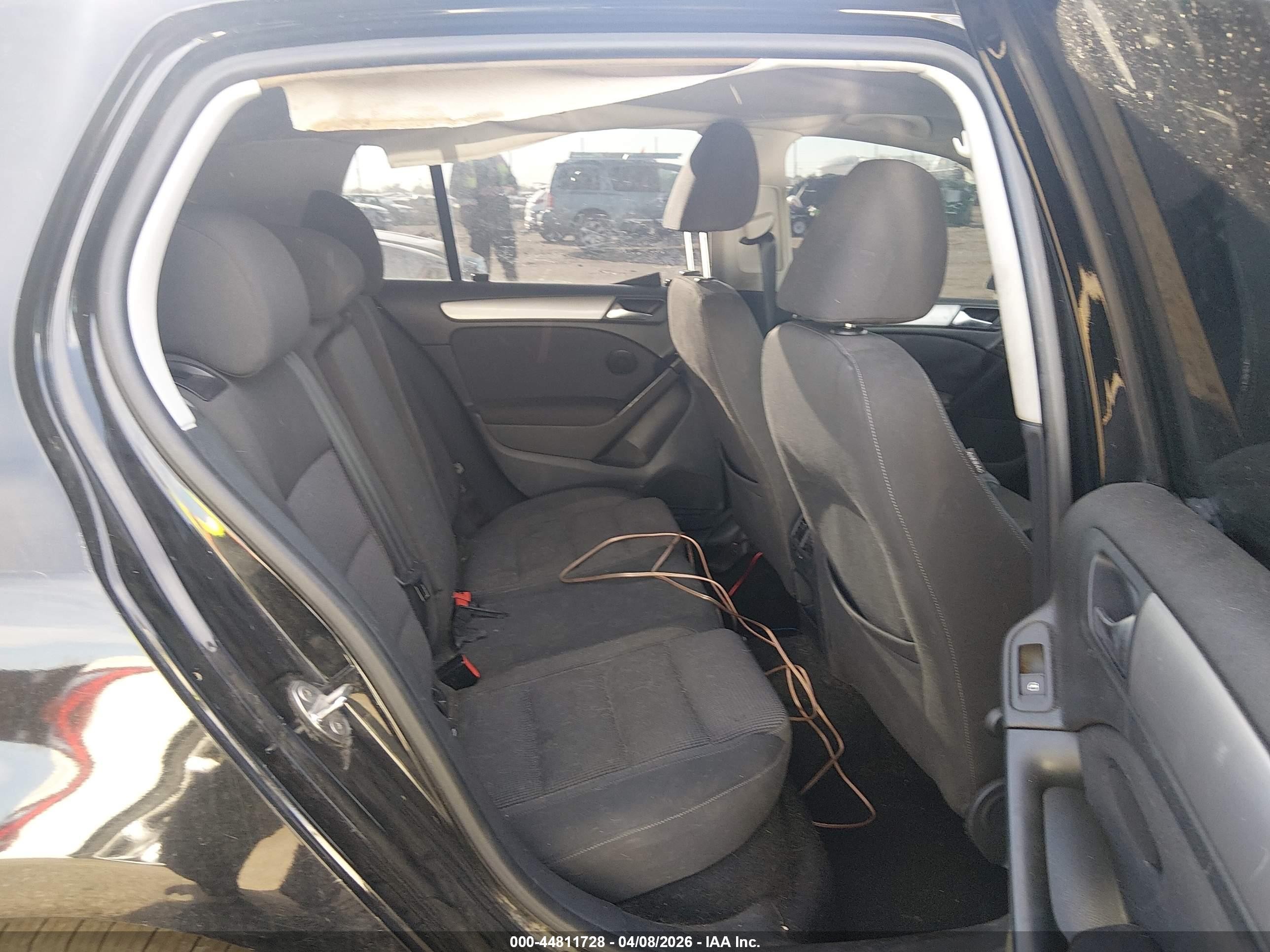 2013 Volkswagen Golf 2.5l 4-door Black vin: WVWDB7AJ5DW100187