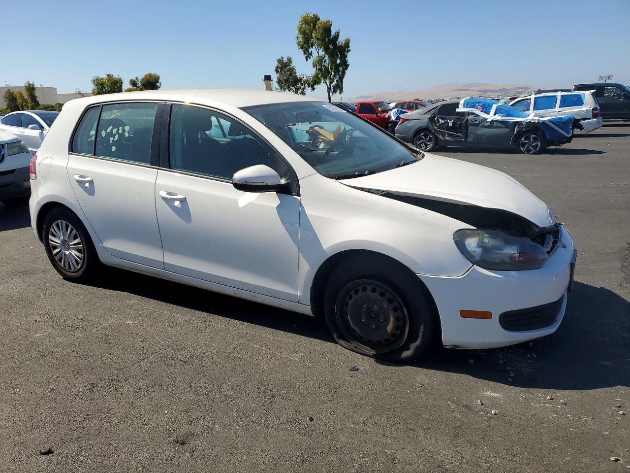 2013 Volkswagen Golf White vin: WVWDB7AJ5DW131438