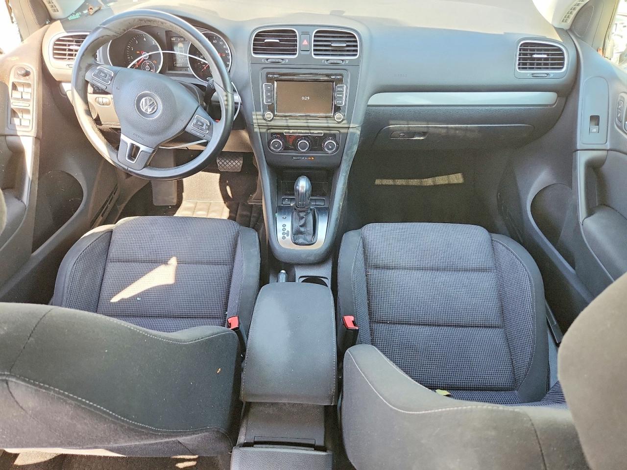 2014 Volkswagen Golf Silver vin: WVWDB7AJ5EW002133