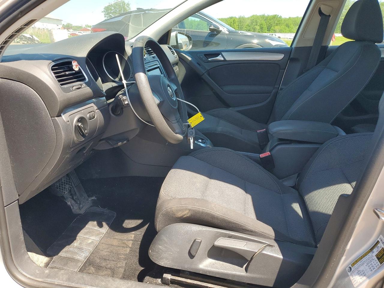 2014 Volkswagen Golf Серебряный vin: WVWDB7AJ5EW011818
