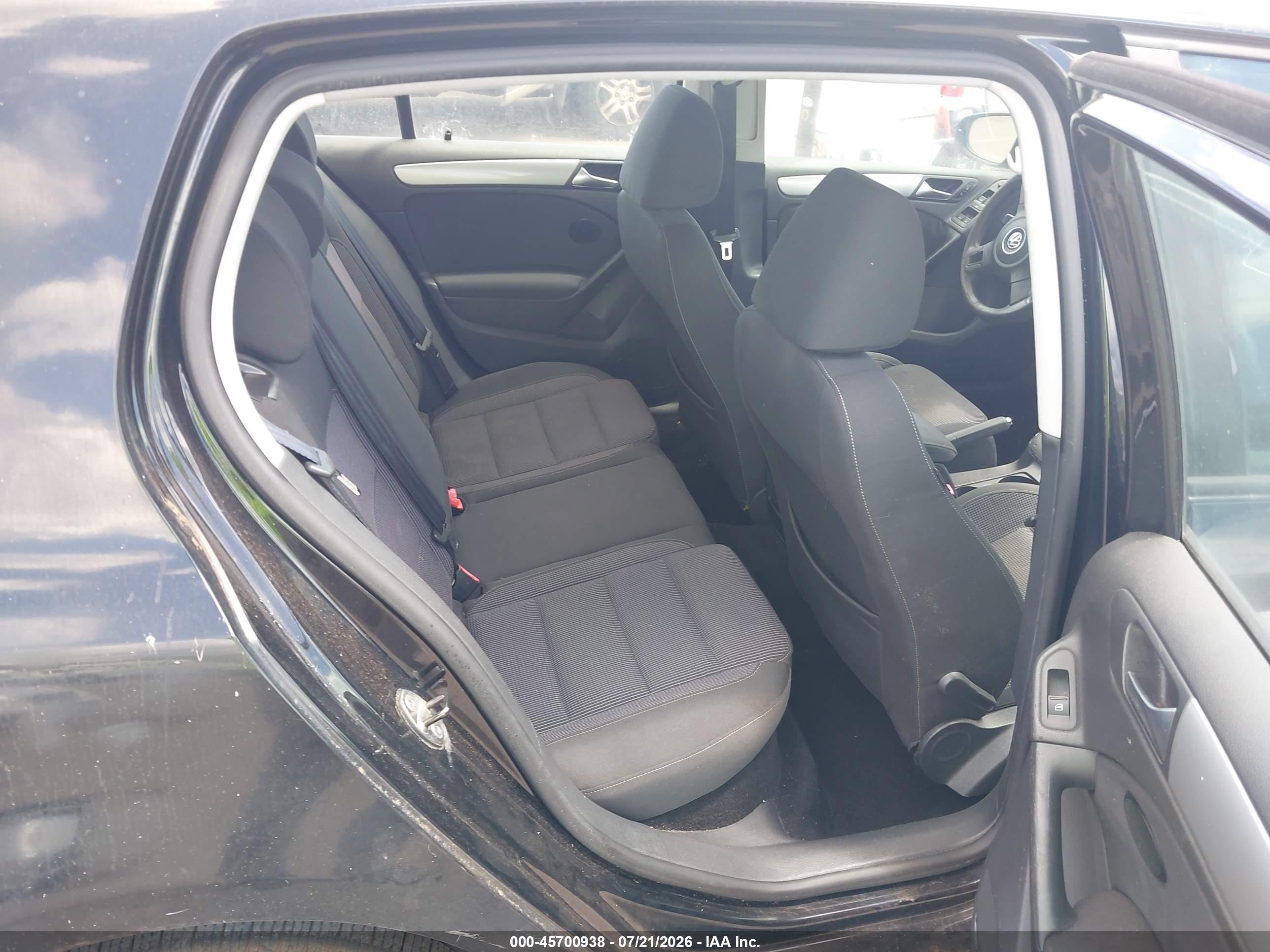 2012 Volkswagen Golf 2.5l 4-door Black vin: WVWDB7AJ6CW287700