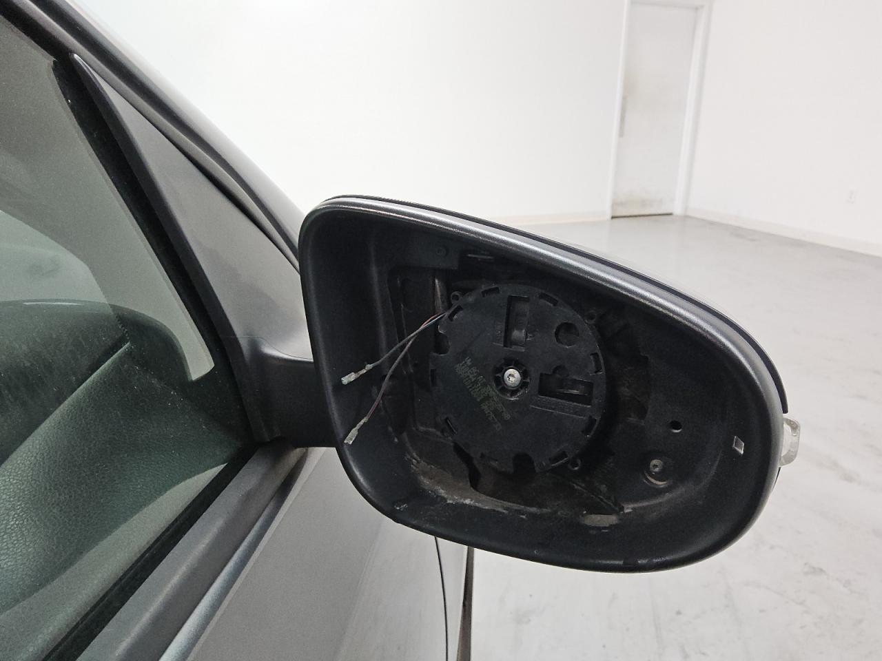 2013 Volkswagen Golf Серый vin: WVWDB7AJ6DW120285 Damage: Right Mirror, Broken, Replacement Required