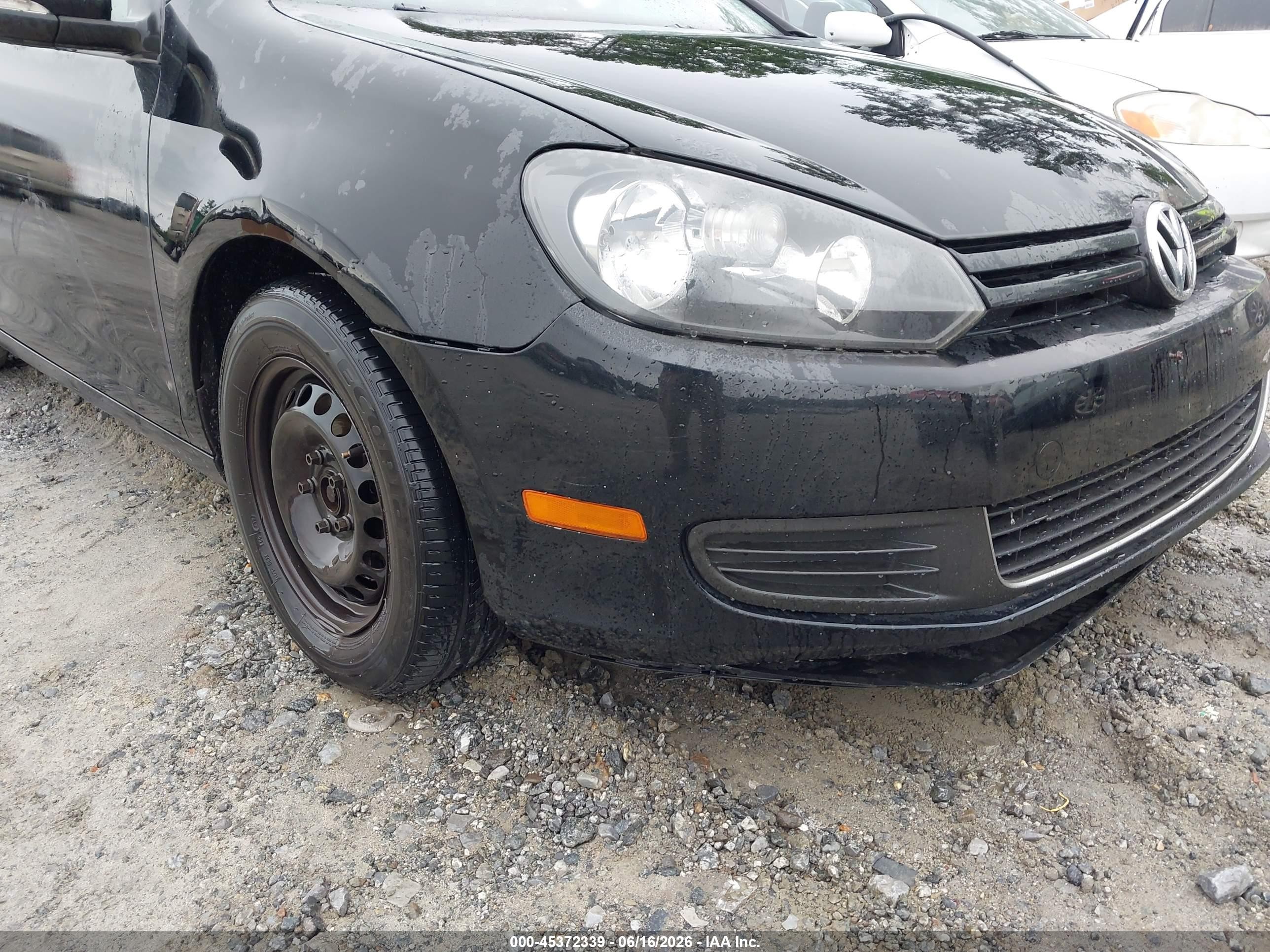 2013 Volkswagen Golf 2.5l 4-door Black vin: WVWDB7AJ6DW122005
