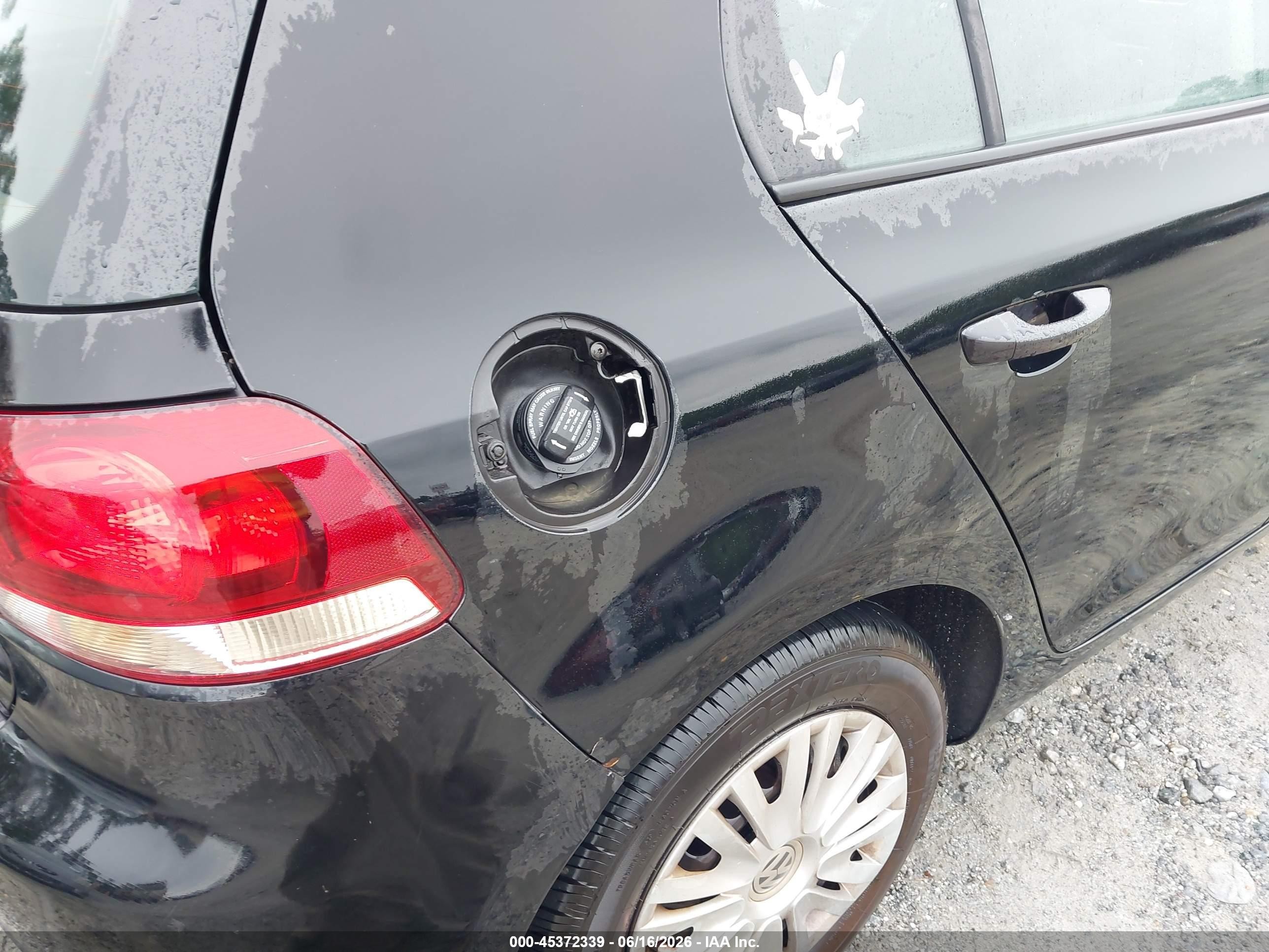 2013 Volkswagen Golf 2.5l 4-door Black vin: WVWDB7AJ6DW122005