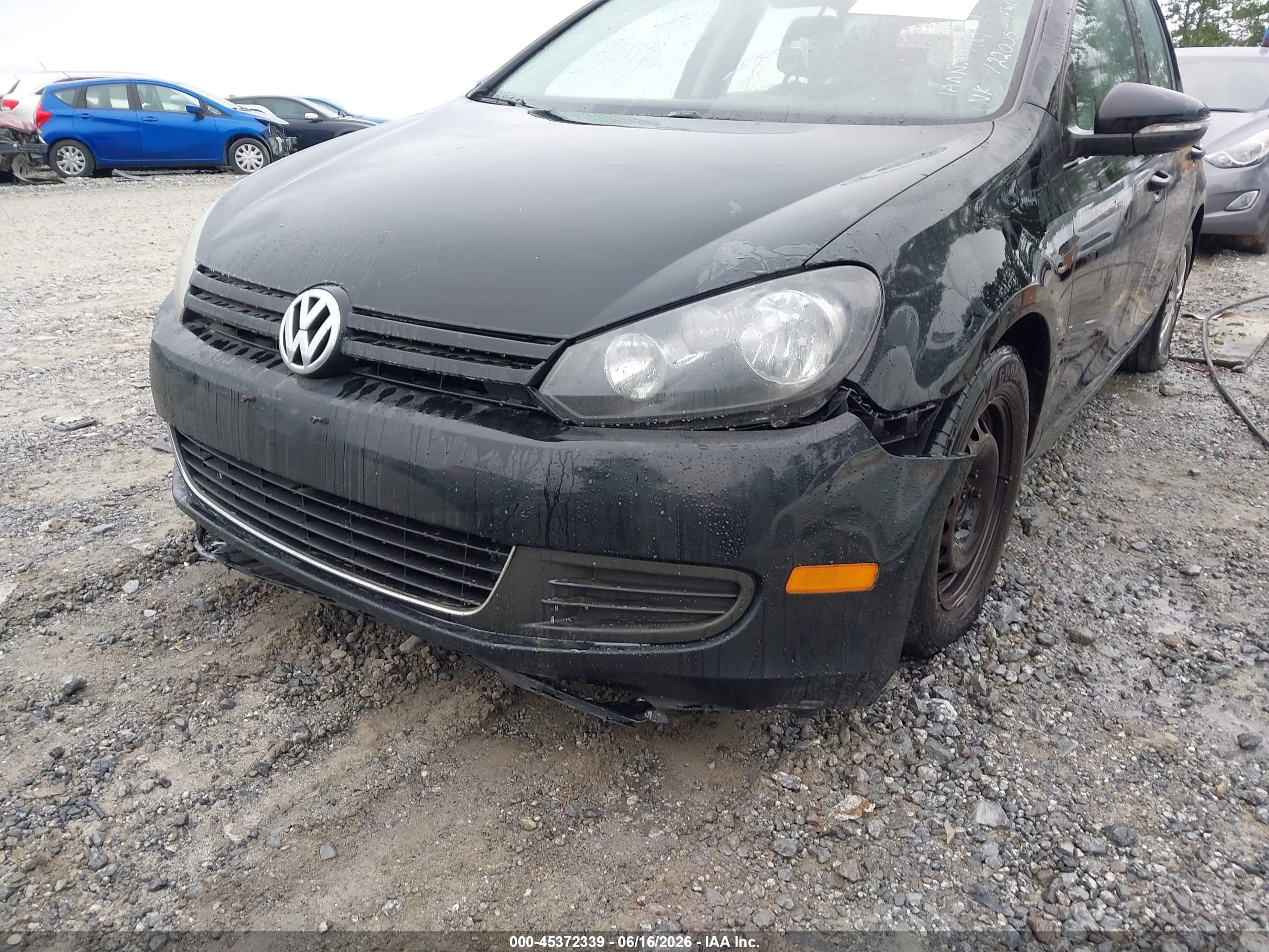 2013 Volkswagen Golf 2.5l 4-door Black vin: WVWDB7AJ6DW122005