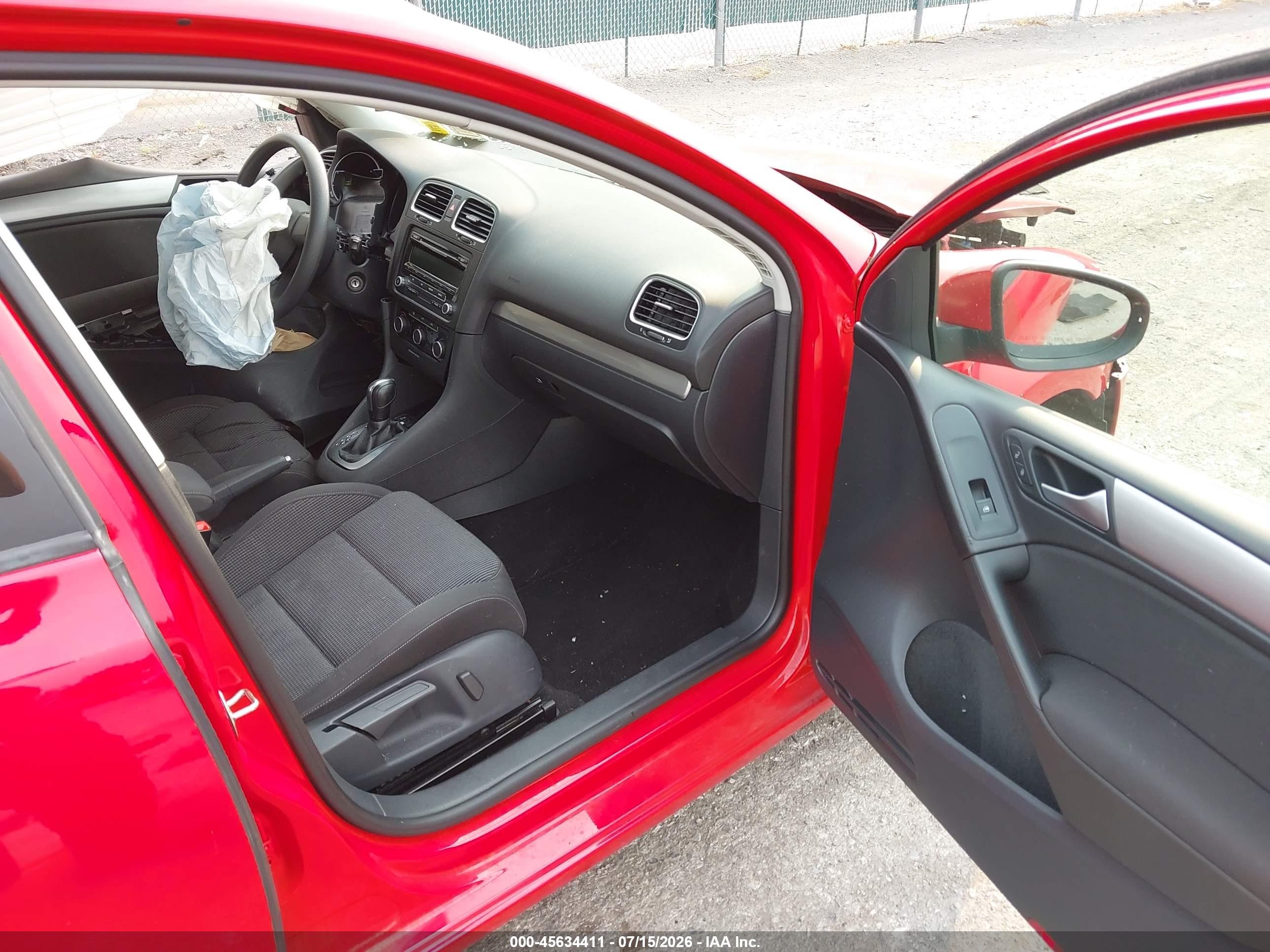 2014 Volkswagen Golf 2.5l (a6) (no Longer Orderable) Красный vin: WVWDB7AJ6EW010144