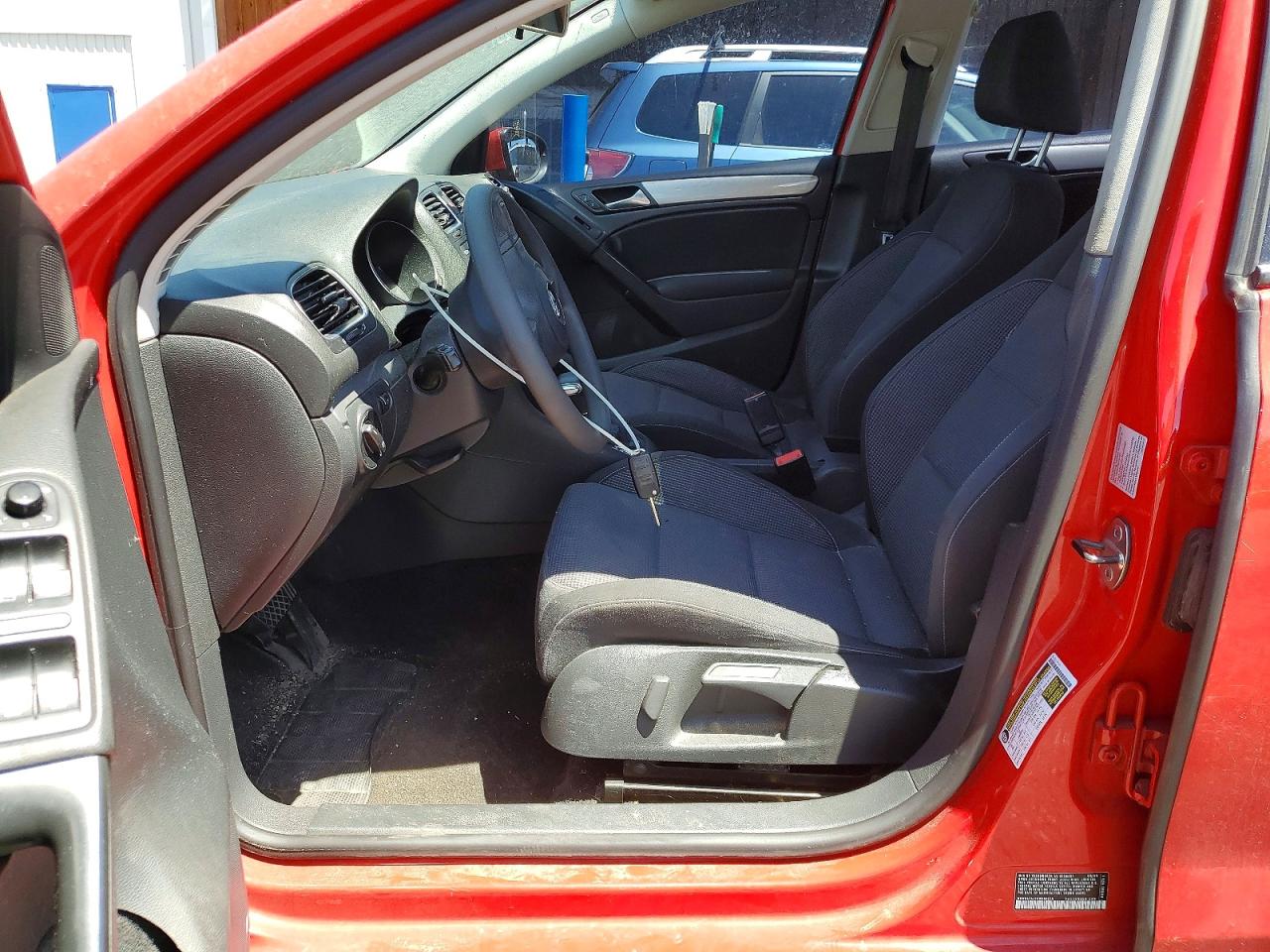 2010 Volkswagen Golf Red vin: WVWDB7AJ7AW090256