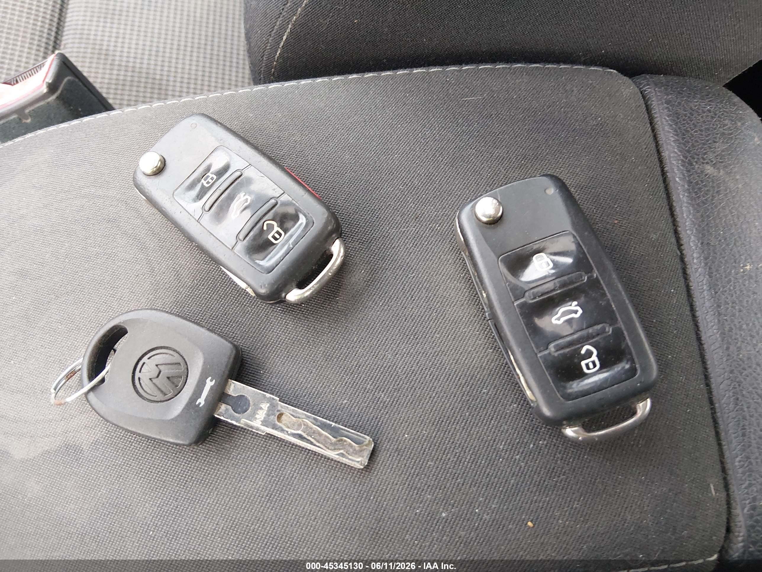 2012 Volkswagen Golf 2.5l 4-door Gray vin: WVWDB7AJ7CW288306